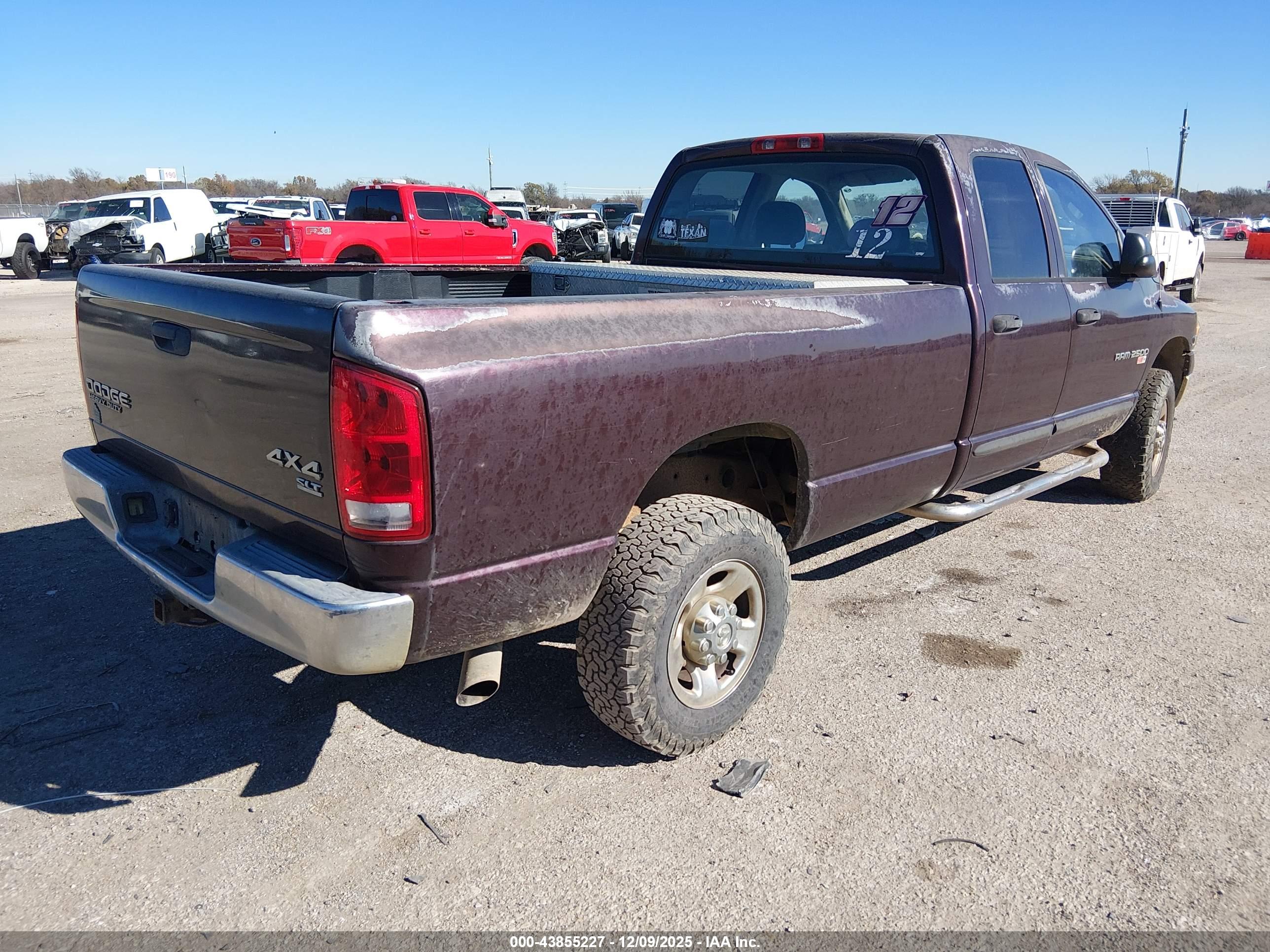 DODGE RAM image 4