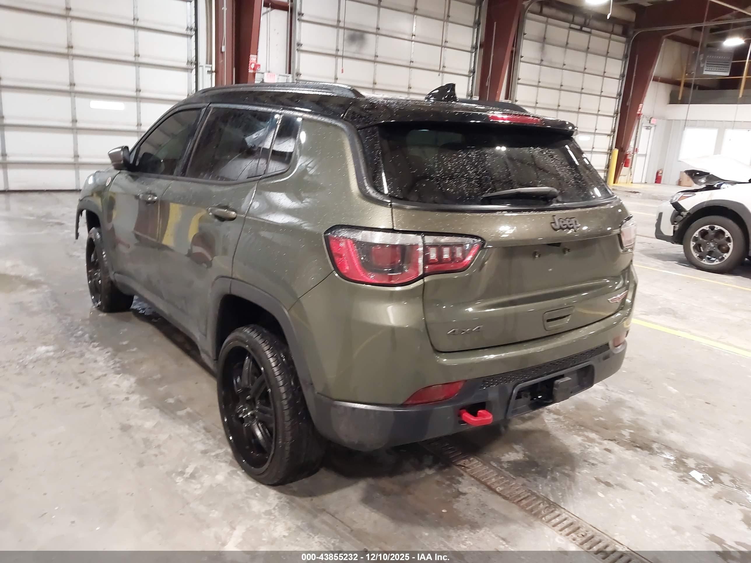 JEEP COMPASS image 3