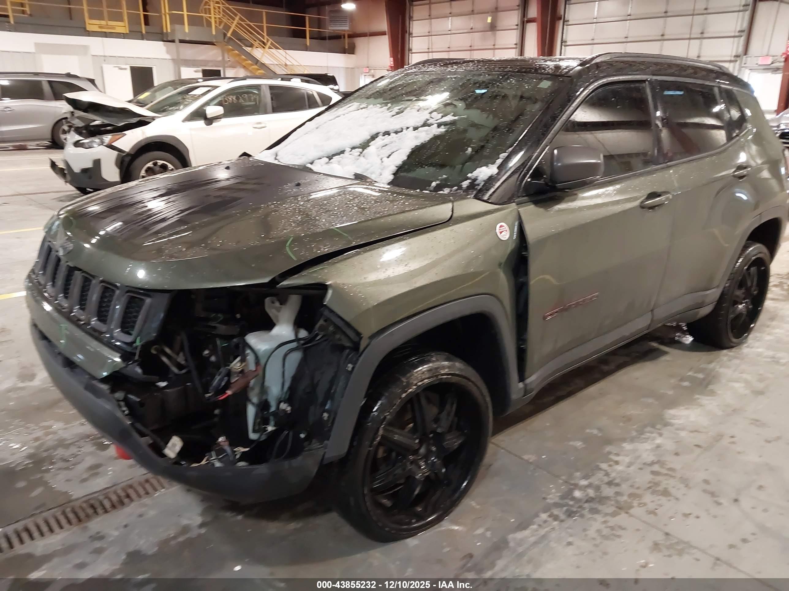 JEEP COMPASS image 6