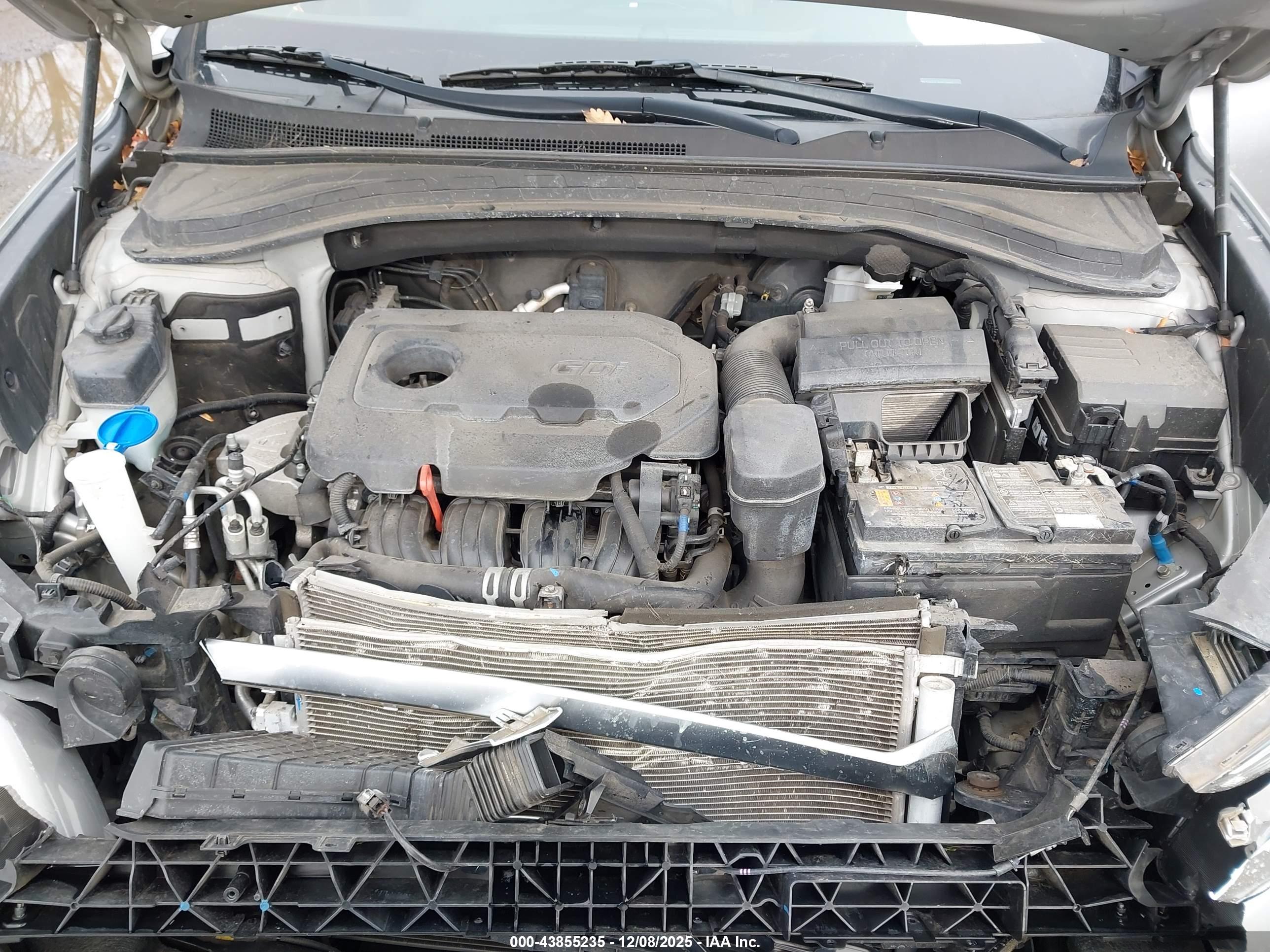 HYUNDAI SANTA image 10