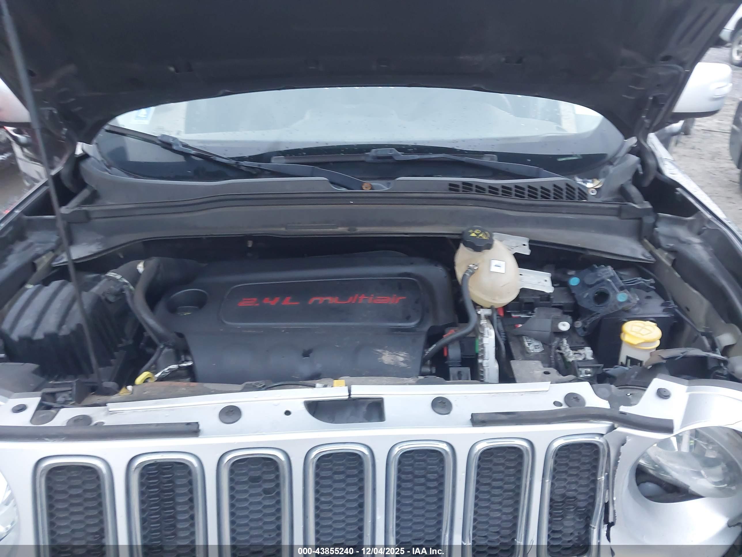 JEEP RENEGADE image 10