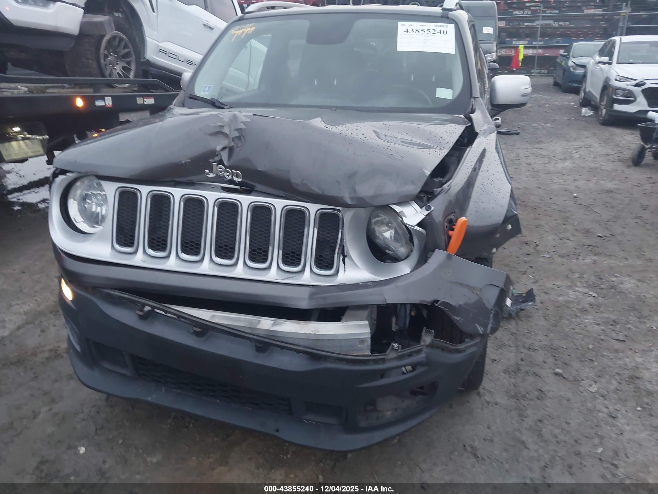 JEEP RENEGADE image 6