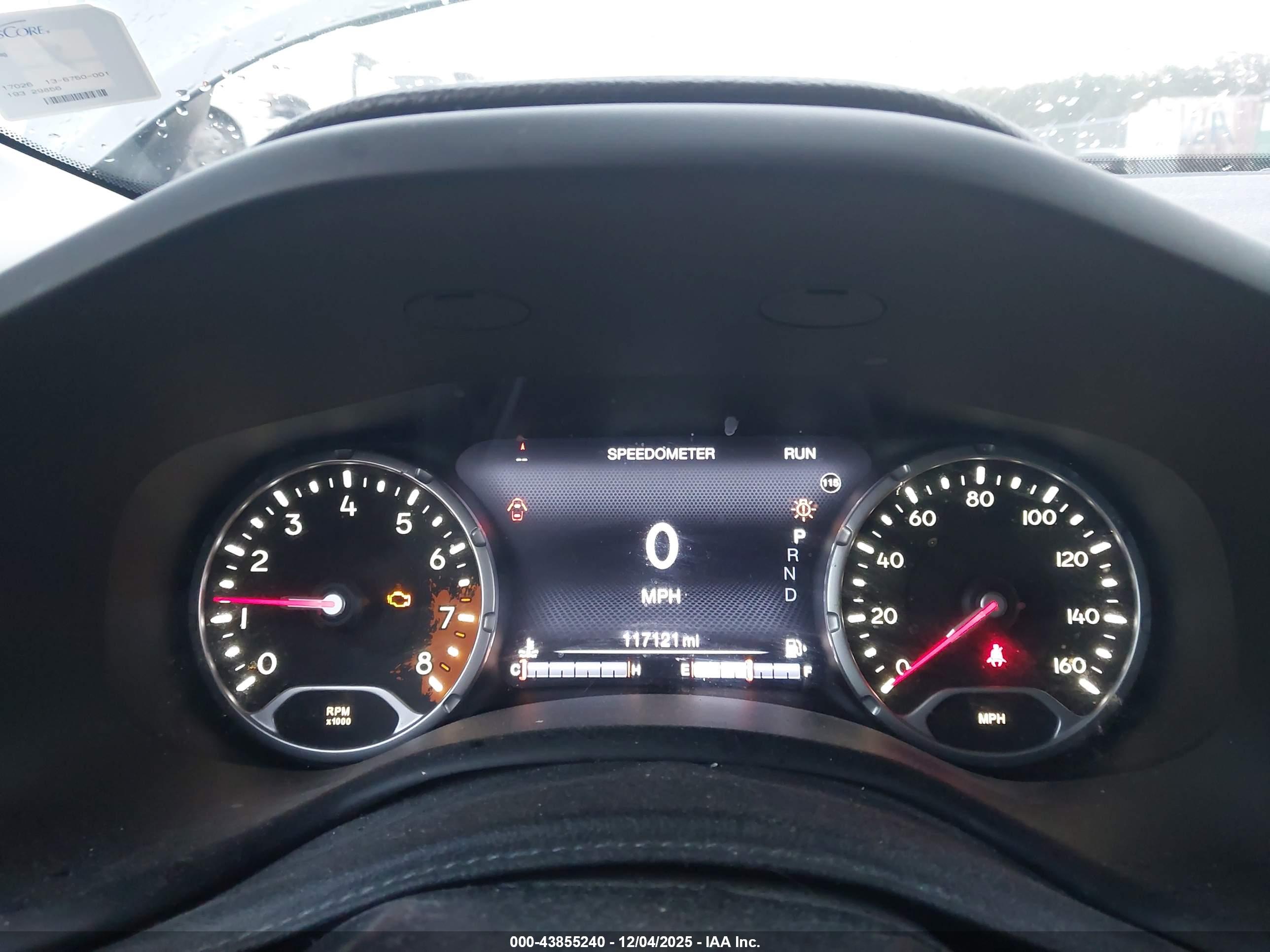 JEEP RENEGADE image 7