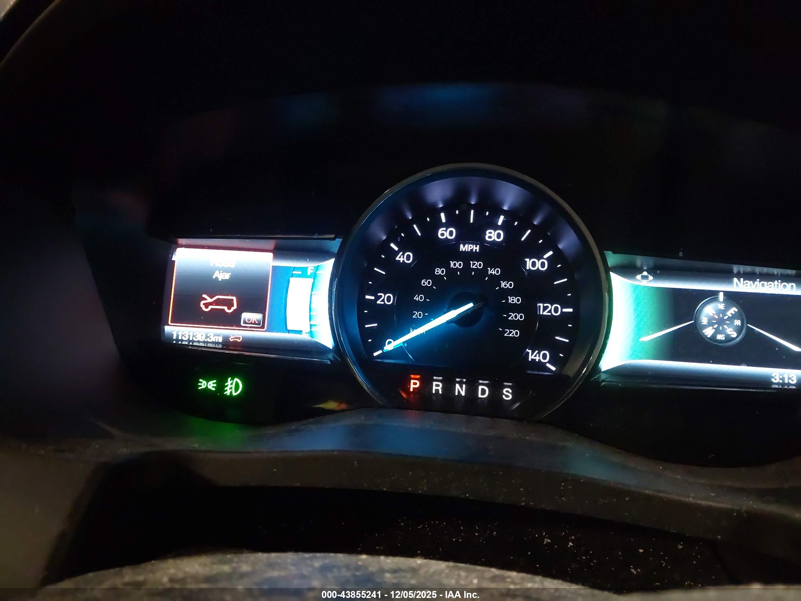 FORD EXPLORER image 7