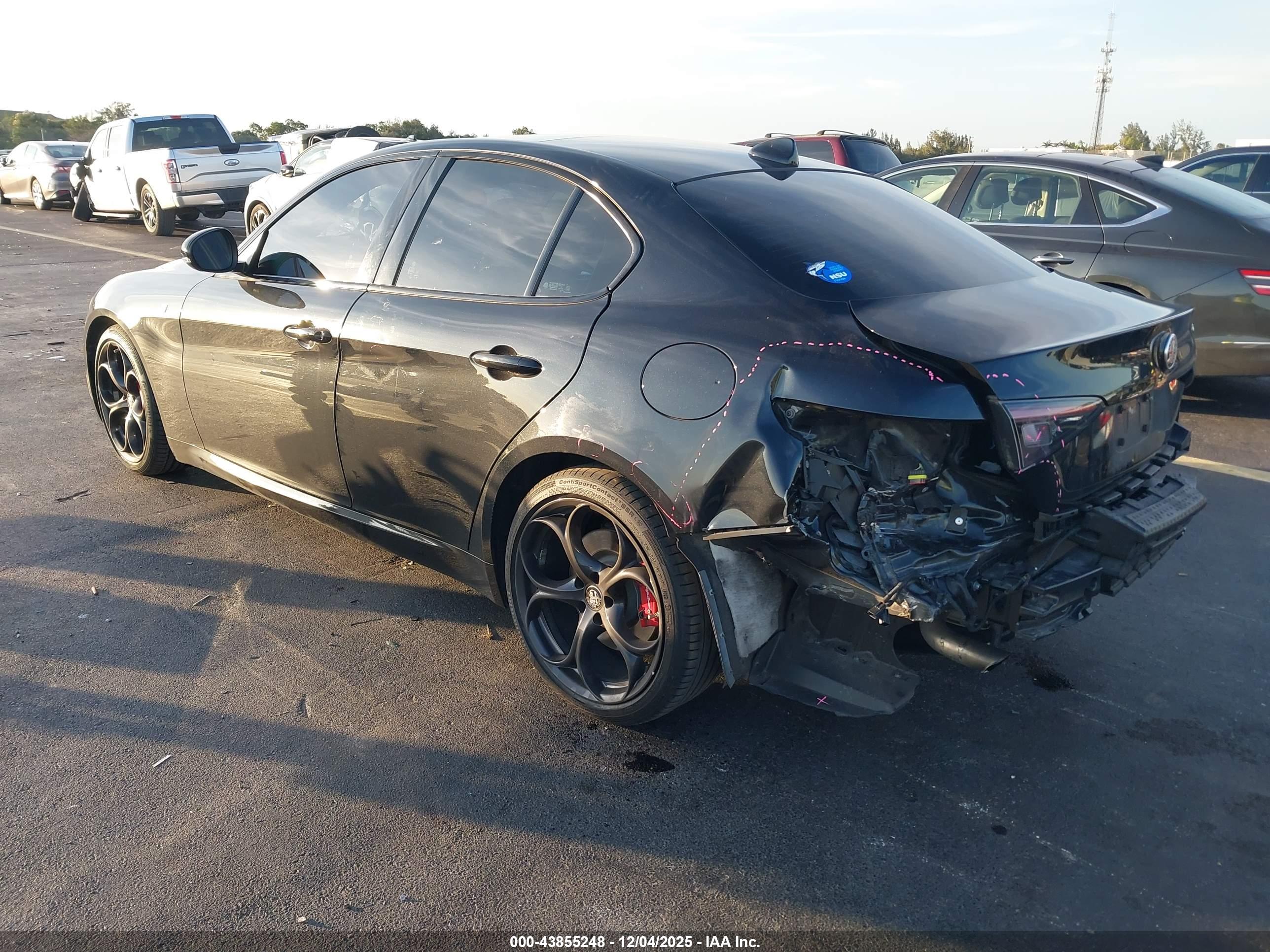 ALFA ROMEO image 3