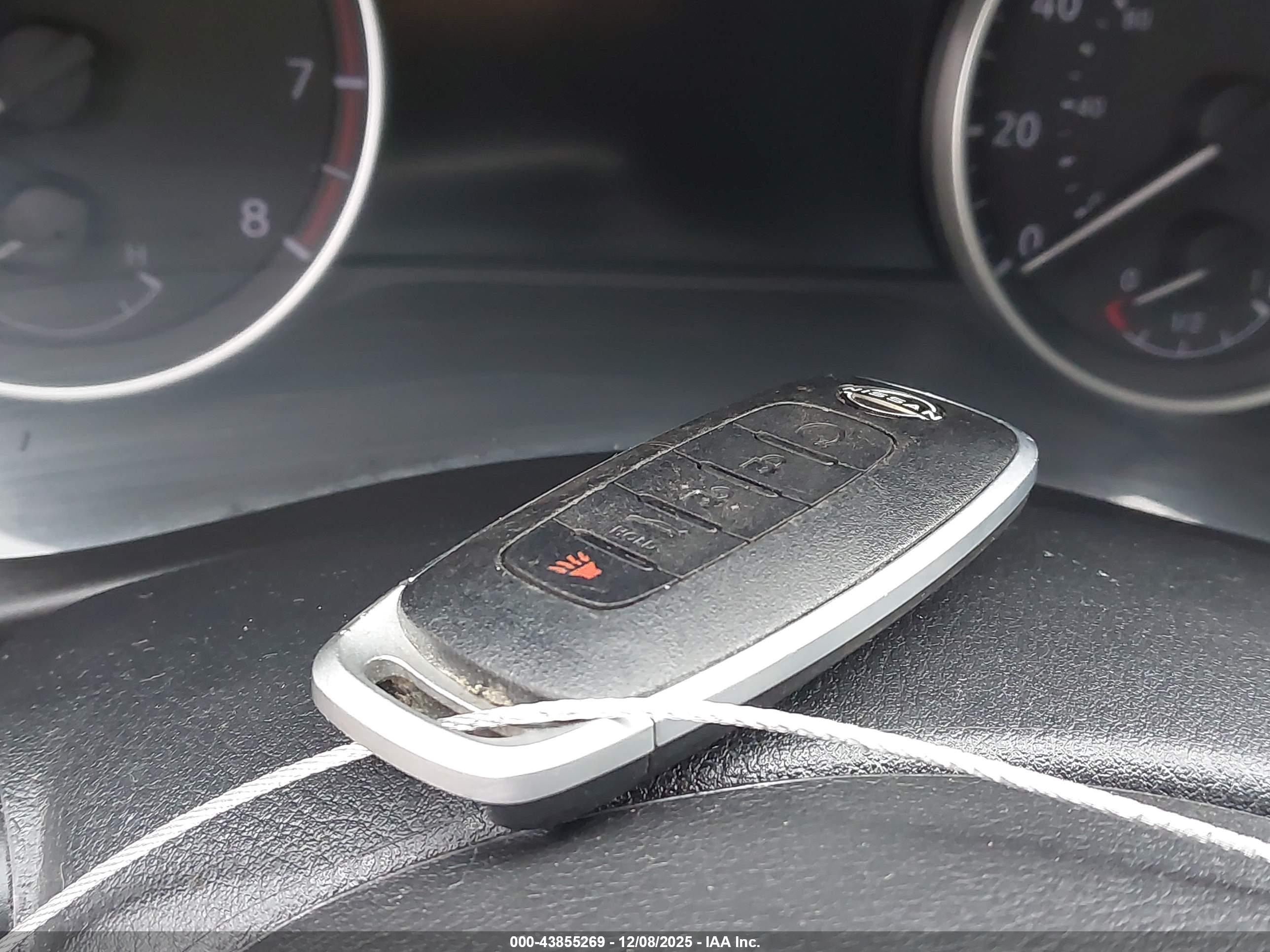 NISSAN SENTRA image 11