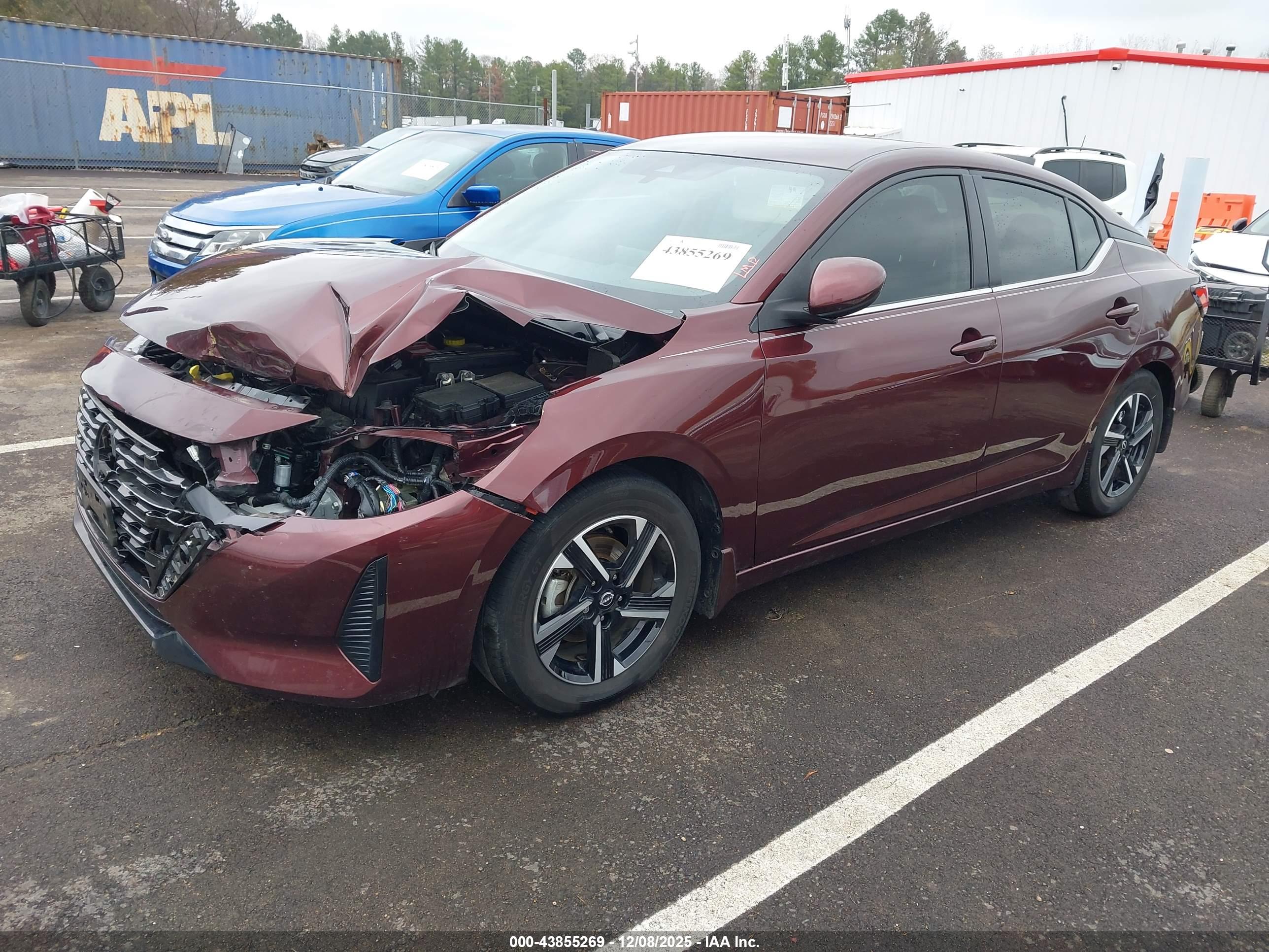 NISSAN SENTRA image 2