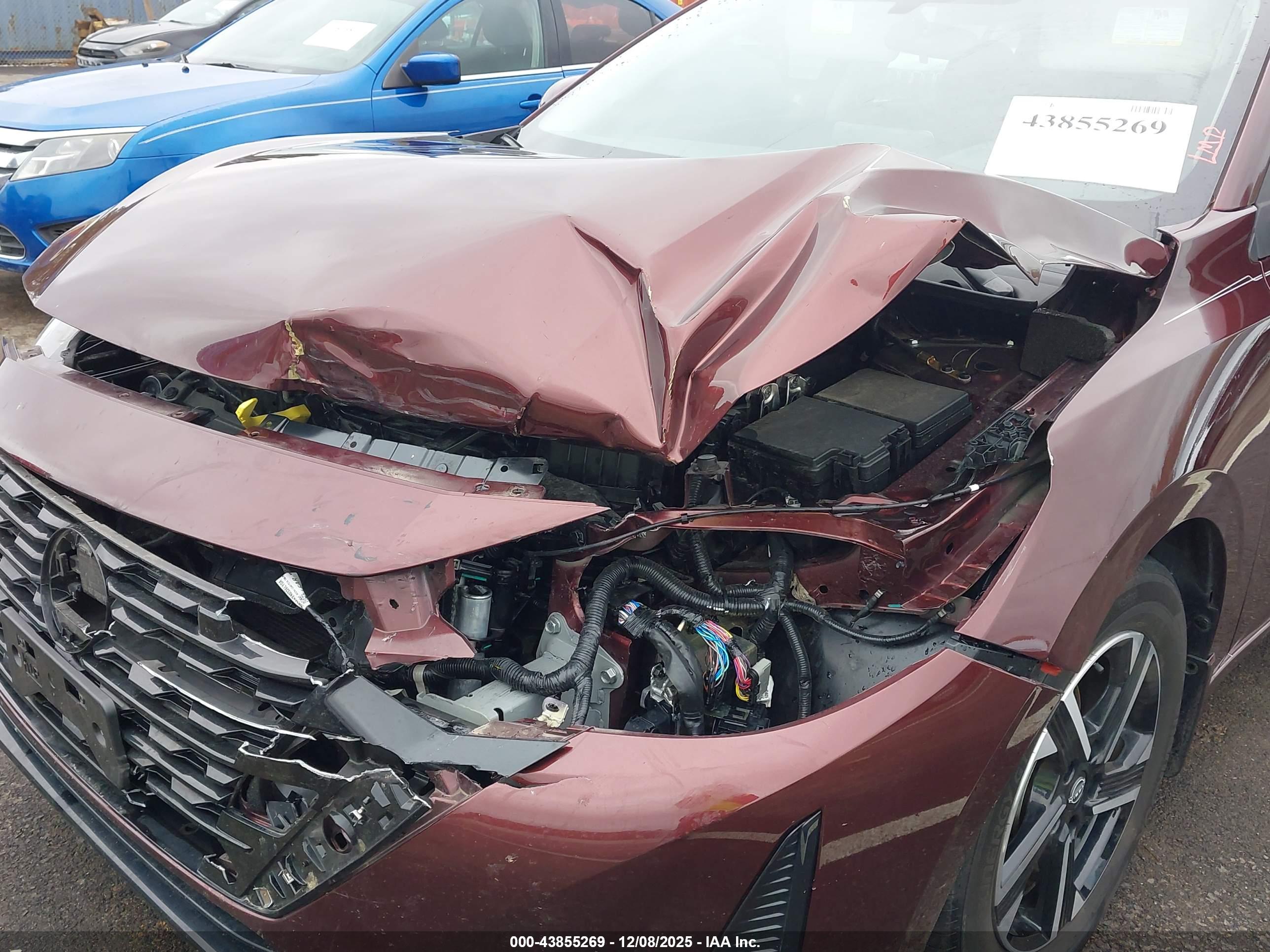 NISSAN SENTRA image 6
