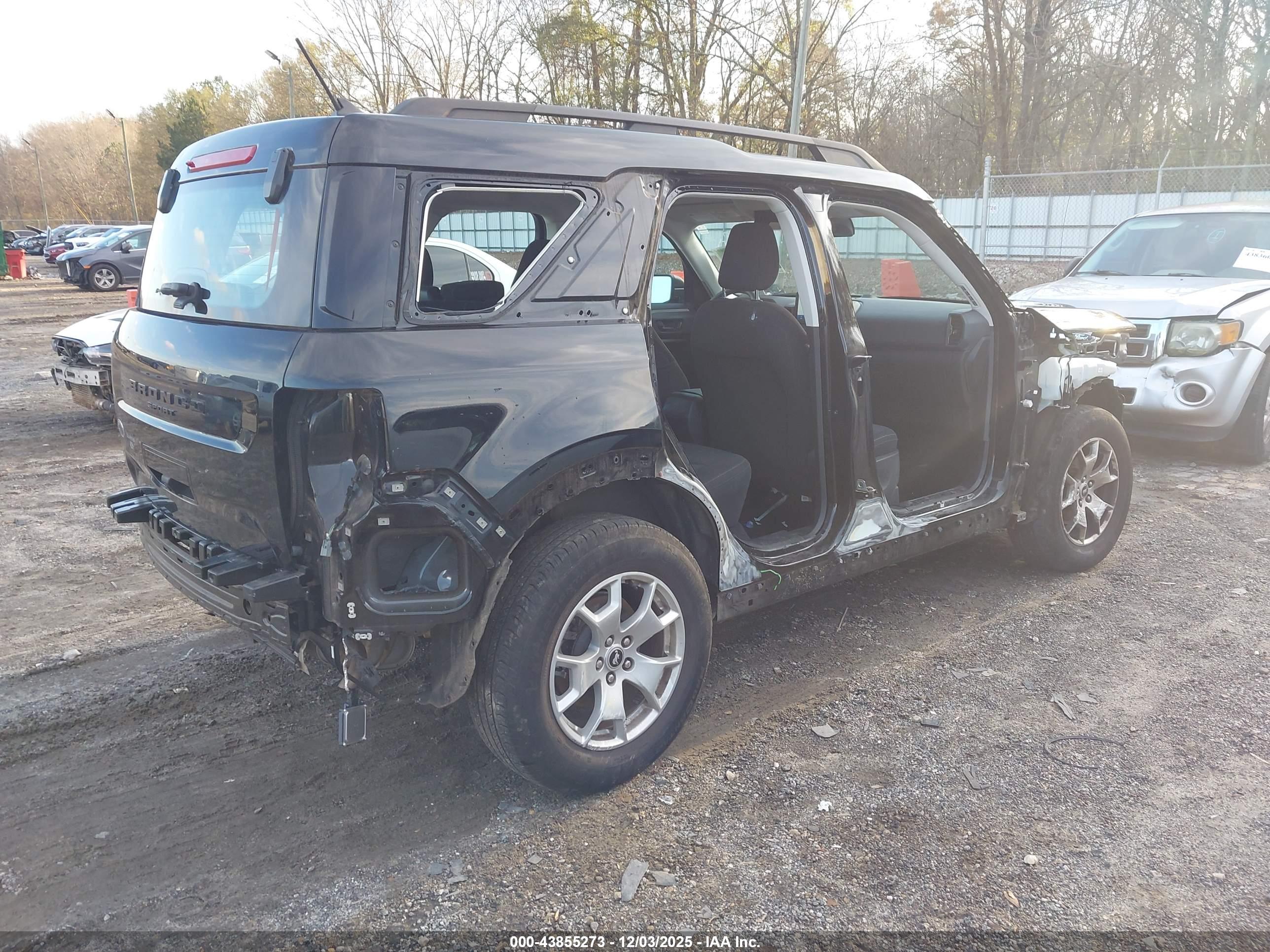 FORD BRONCO image 4
