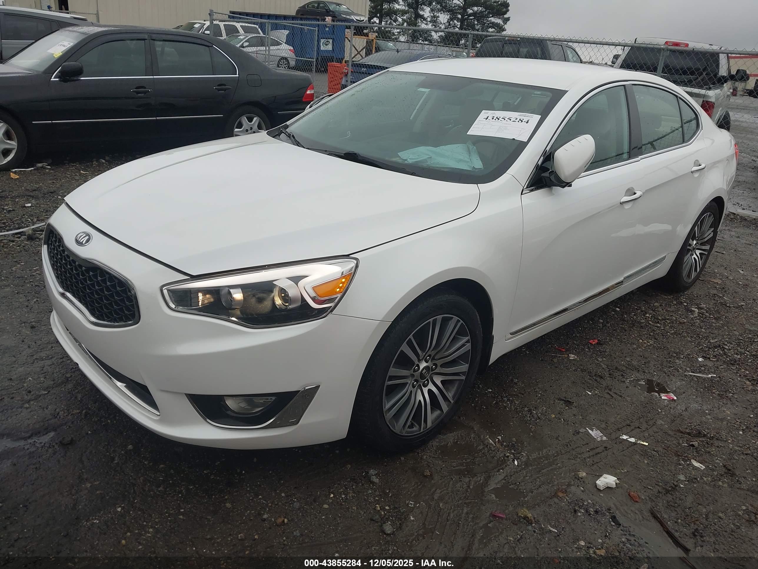 KIA CADENZA image 2