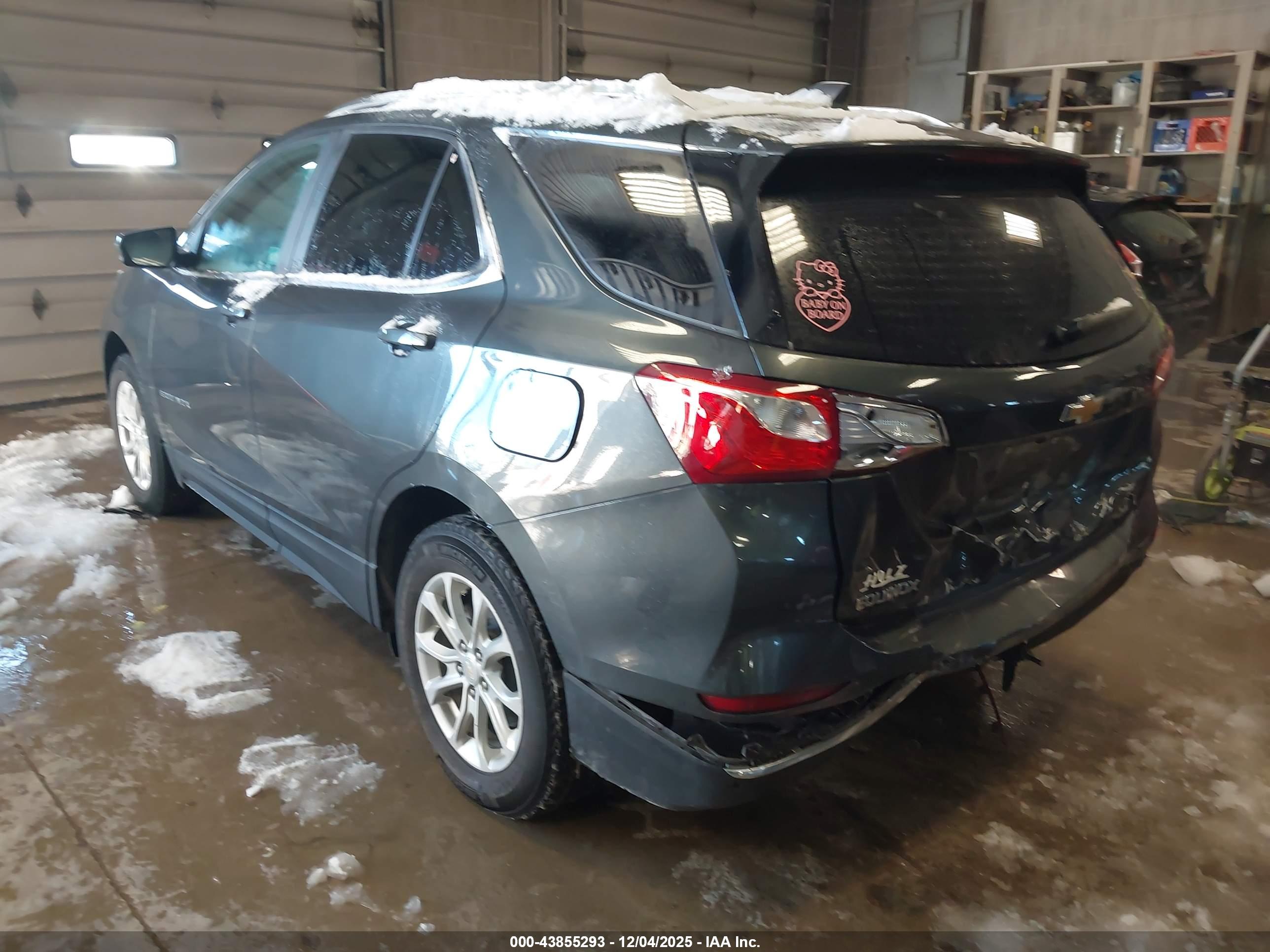 CHEVROLET EQUINOX image 3