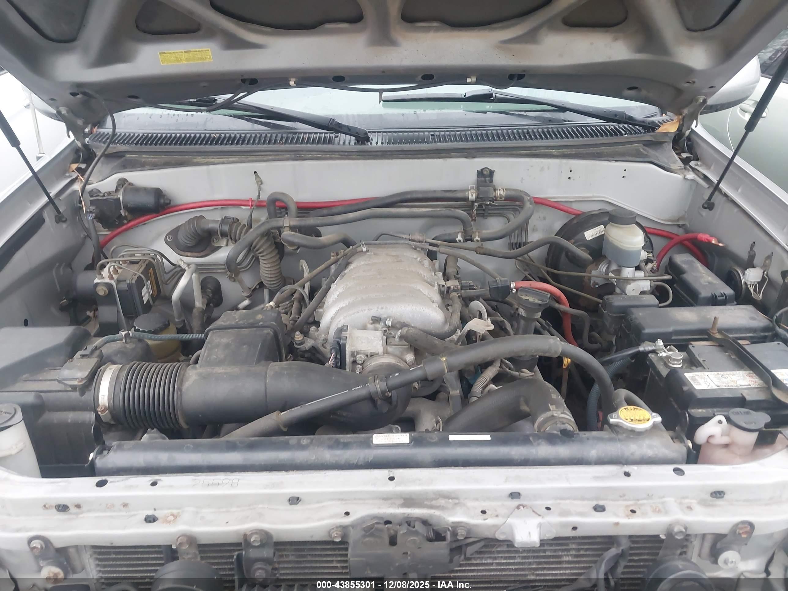 TOYOTA SEQUOIA image 10