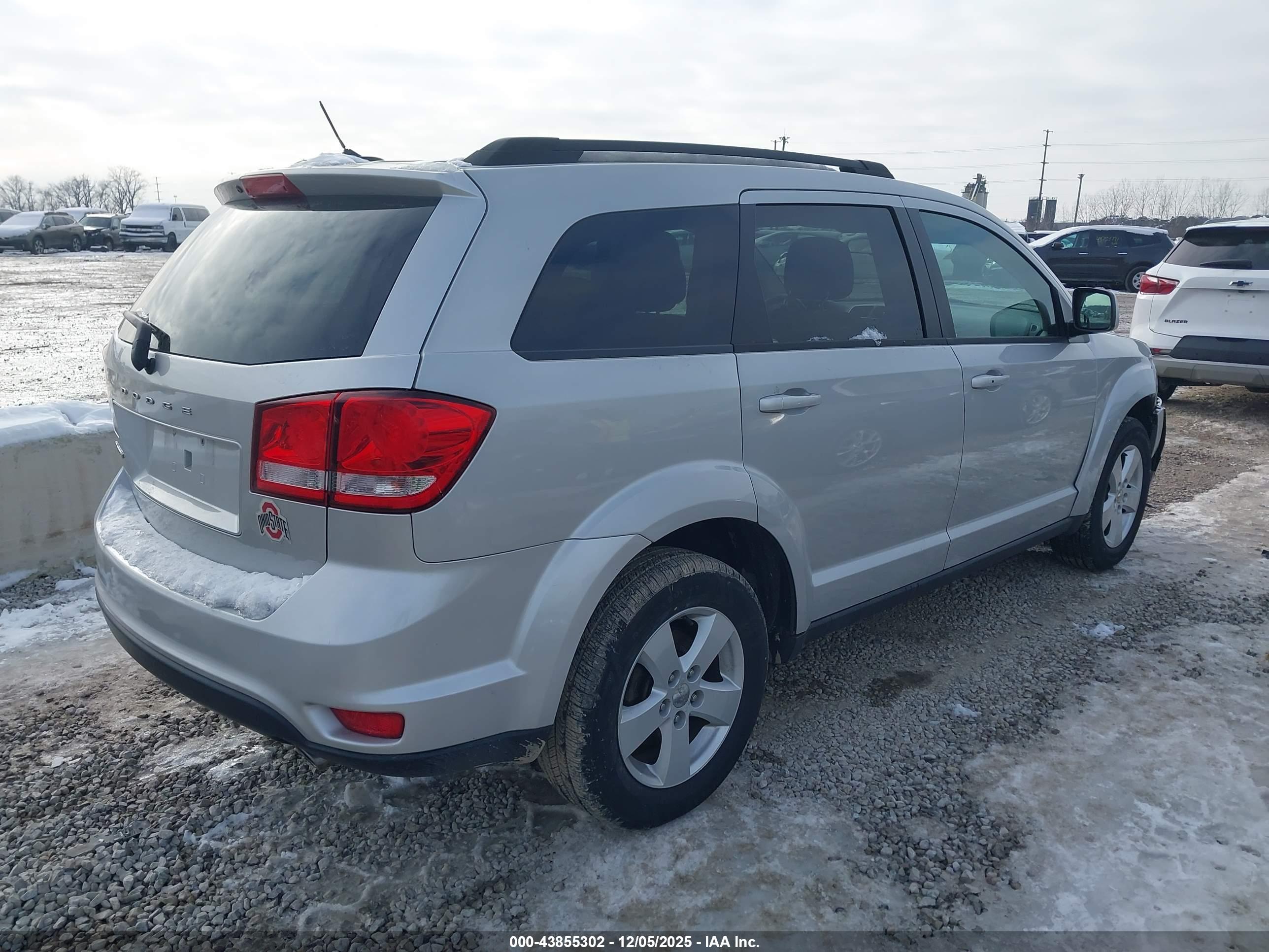 DODGE JOURNEY image 4