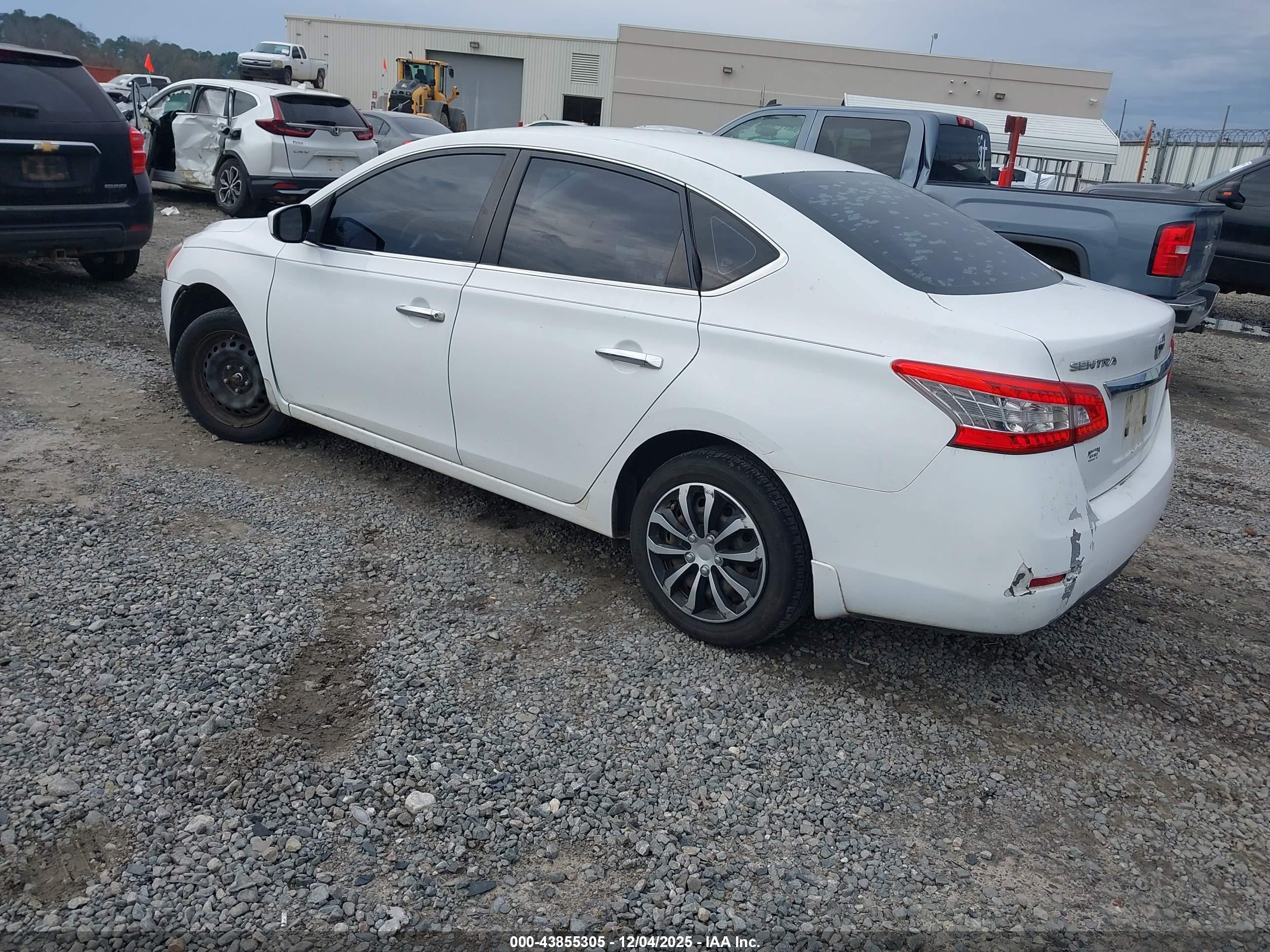 NISSAN SENTRA image 3