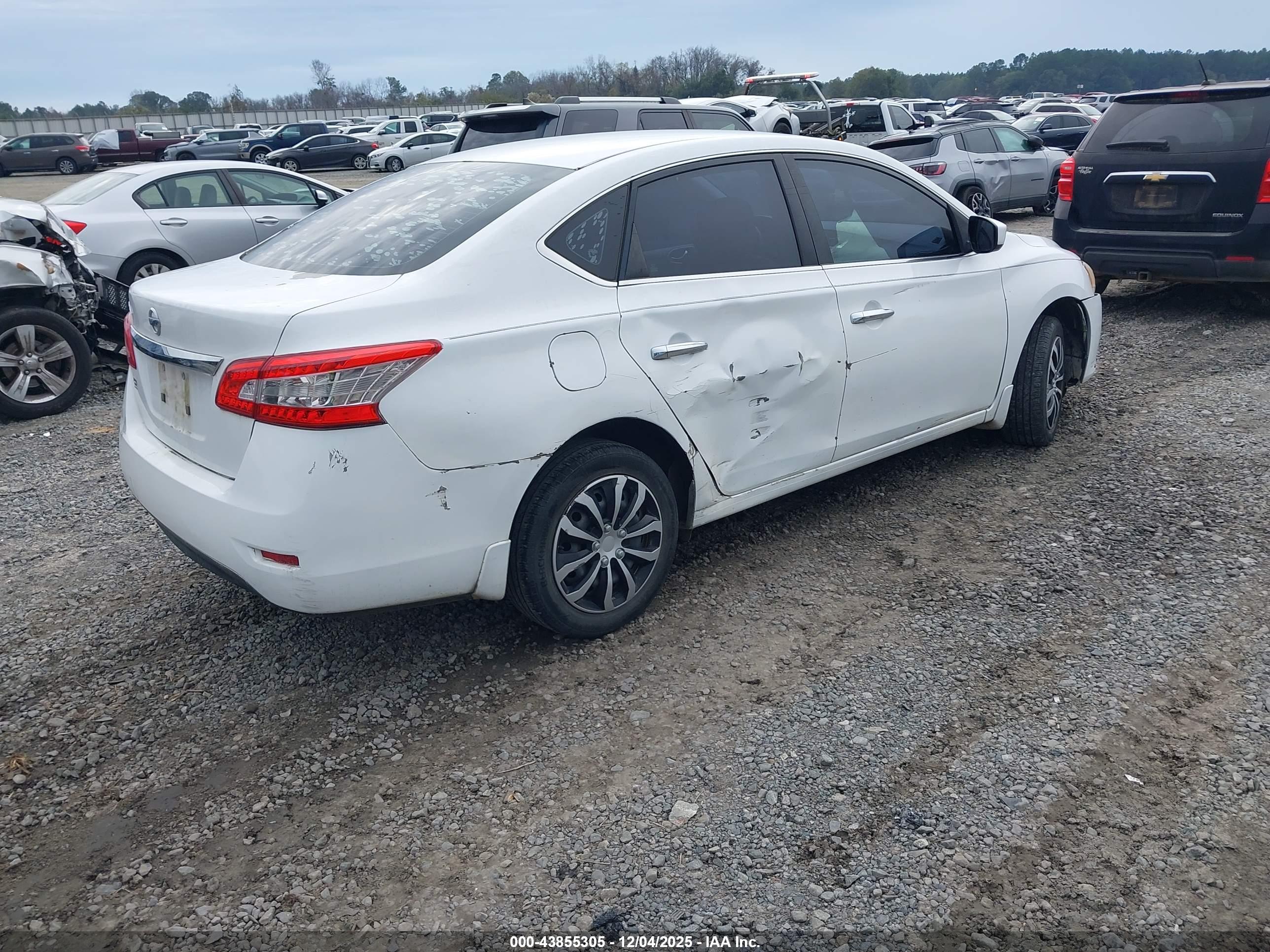 NISSAN SENTRA image 4