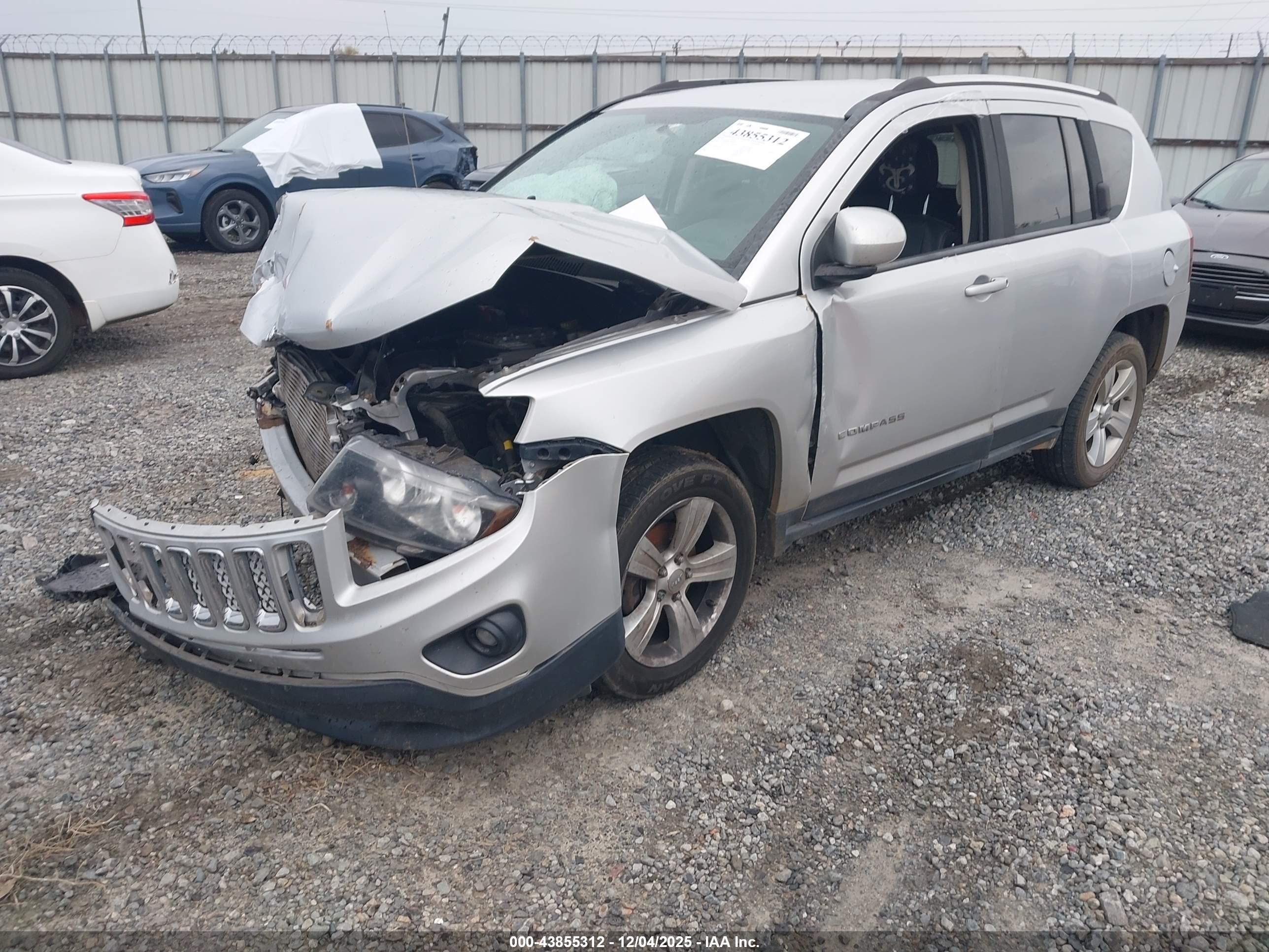 JEEP COMPASS image 2