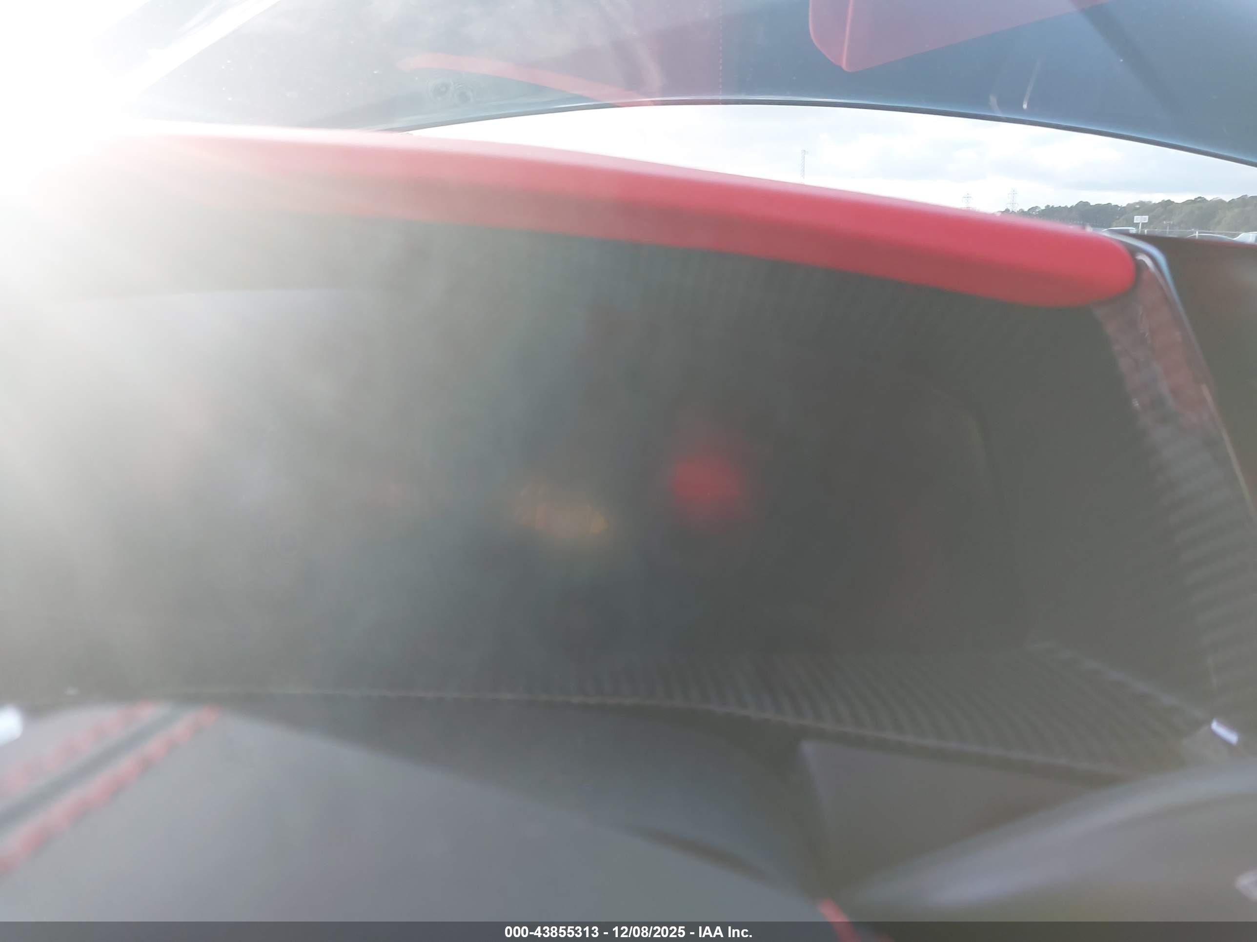 CHEVROLET CORVETTE image 7