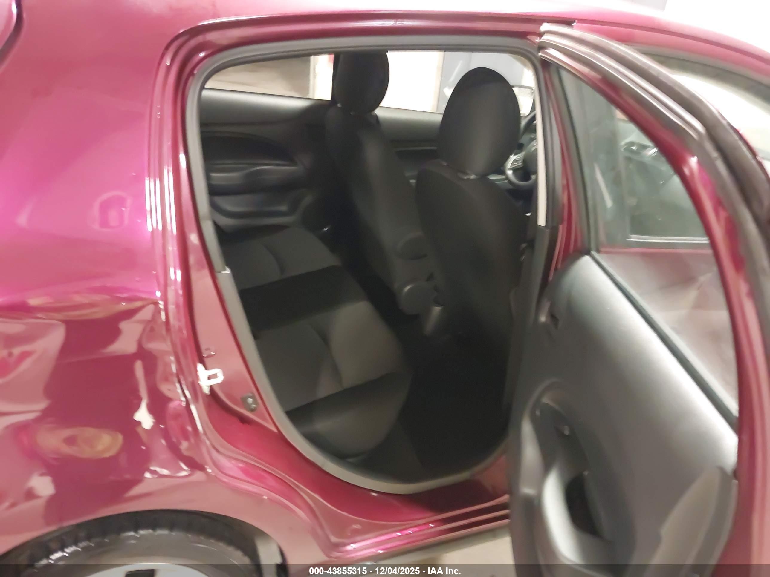 MITSUBISHI MIRAGE image 8