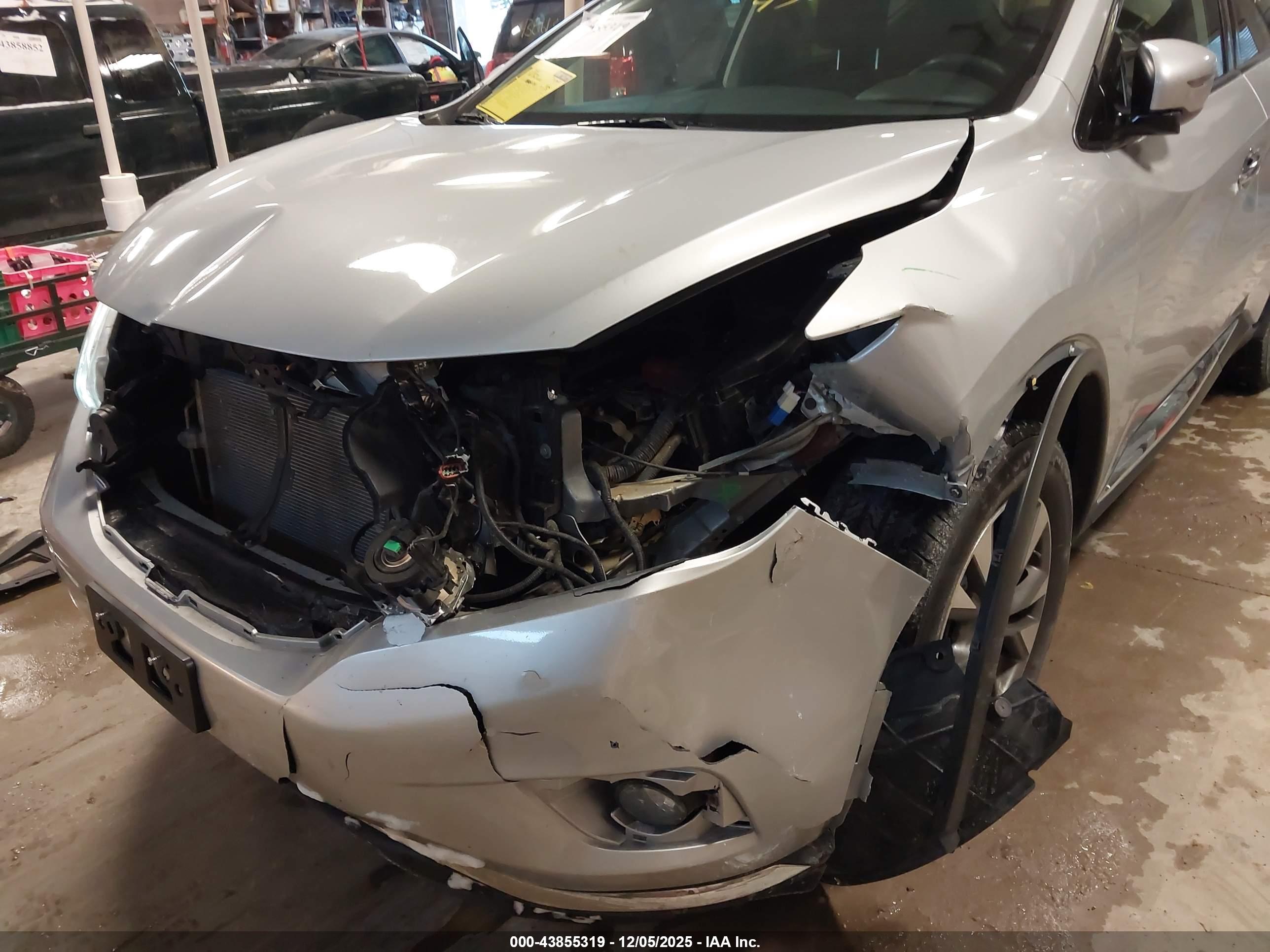 NISSAN MURANO image 6