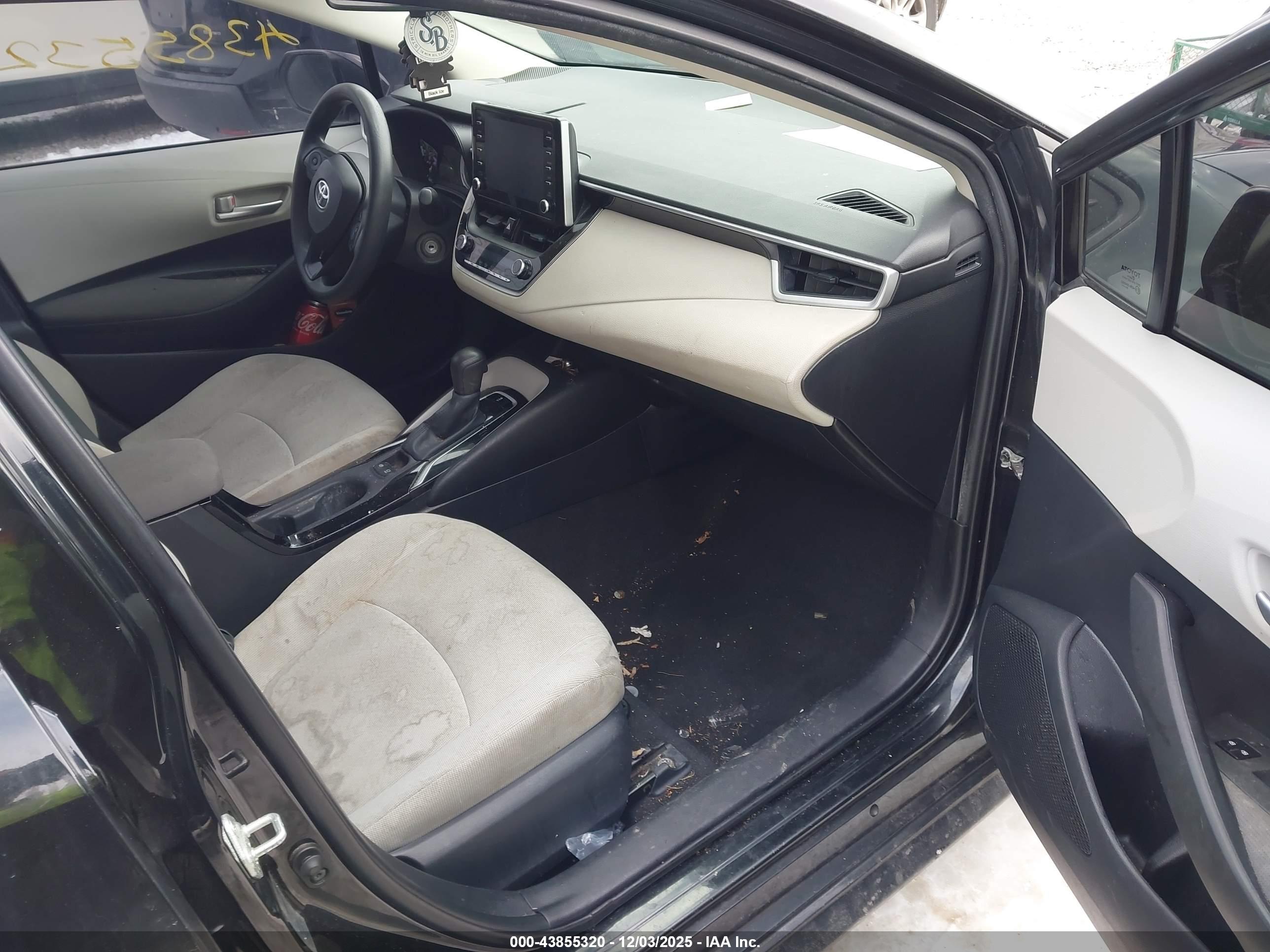TOYOTA COROLLA image 5