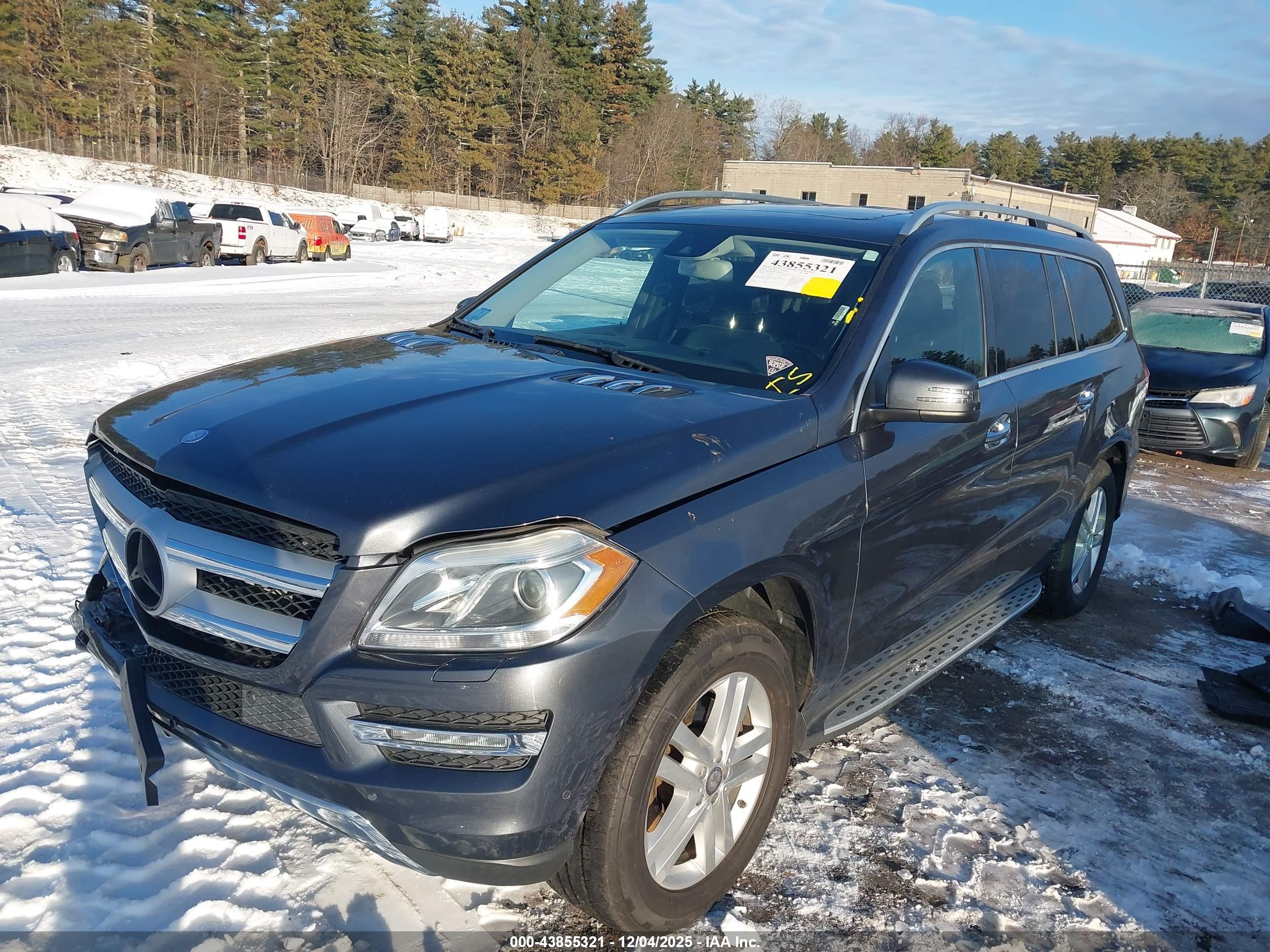 MERCEDES-BENZ GL image 2