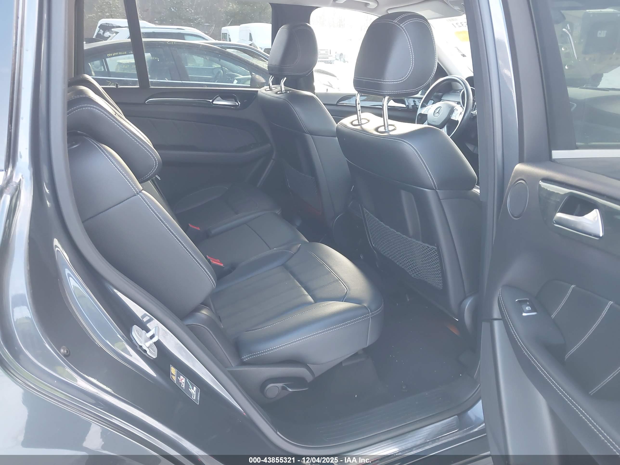 MERCEDES-BENZ GL image 8