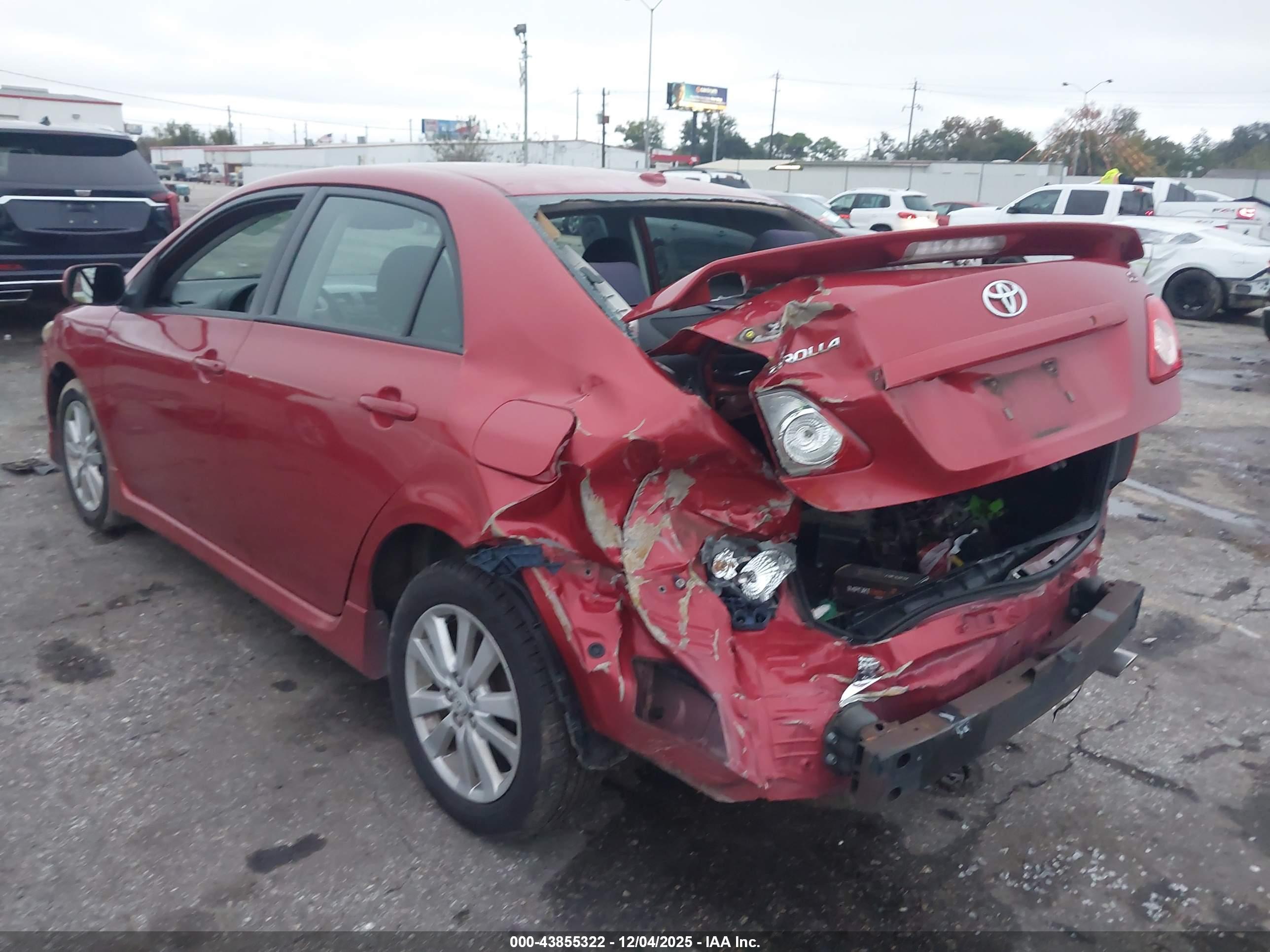 TOYOTA COROLLA image 3