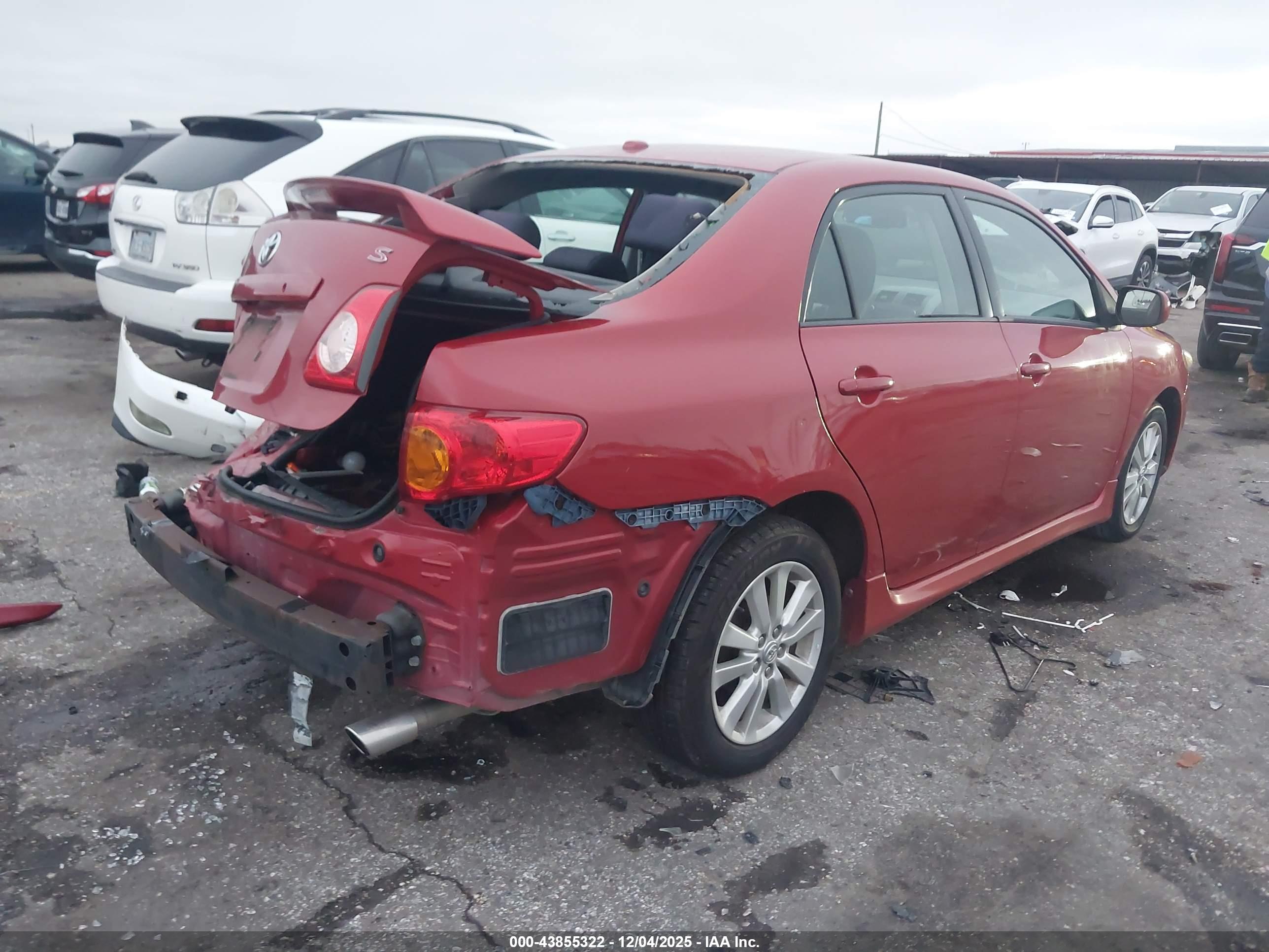 TOYOTA COROLLA image 4