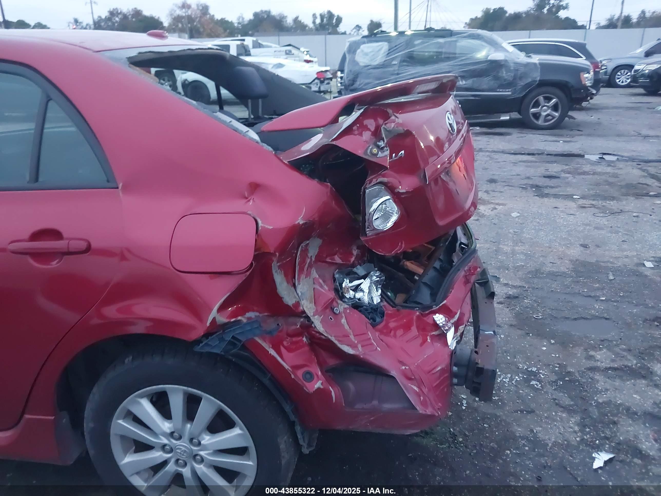 TOYOTA COROLLA image 6