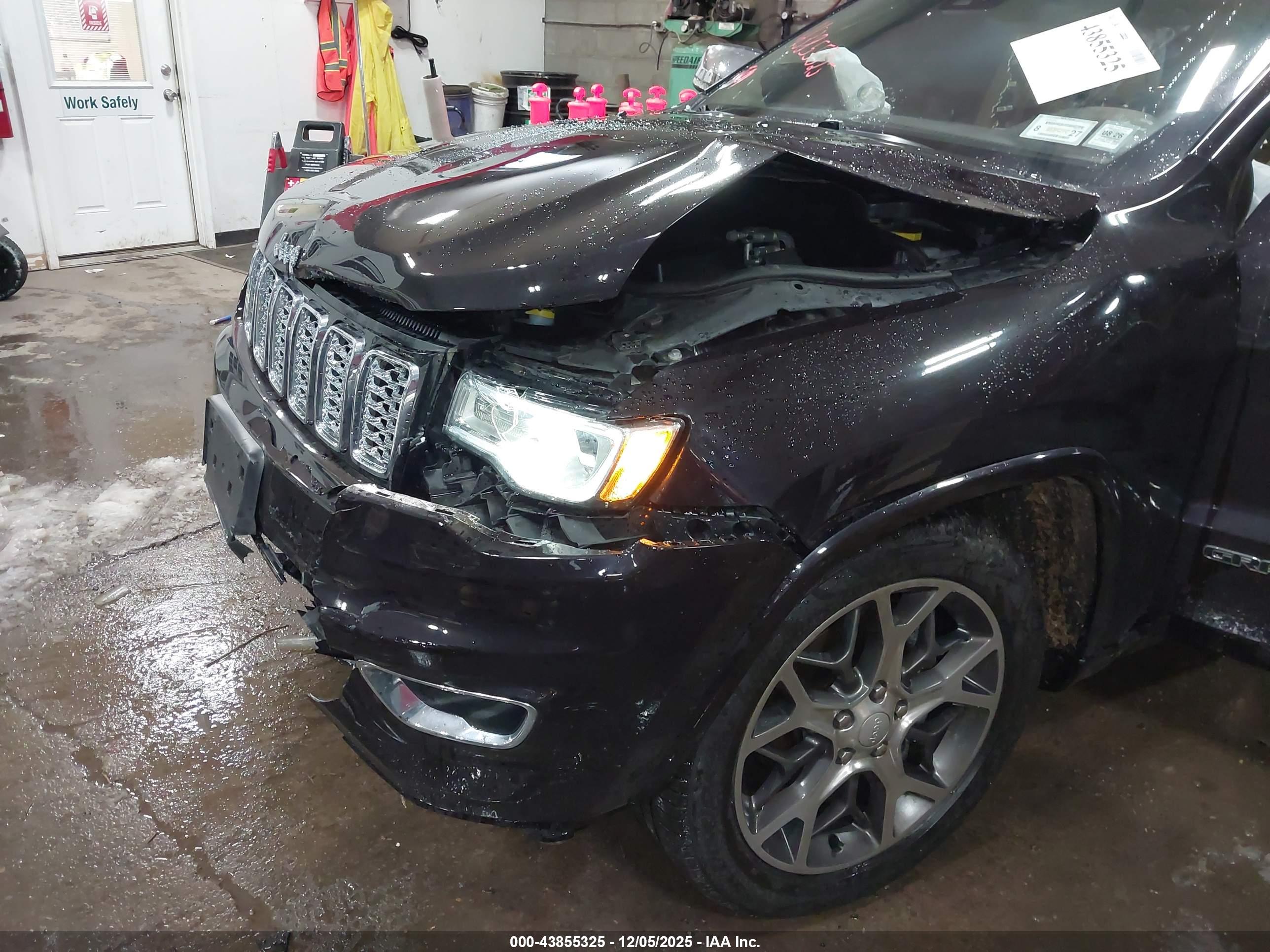 JEEP GRAND image 6