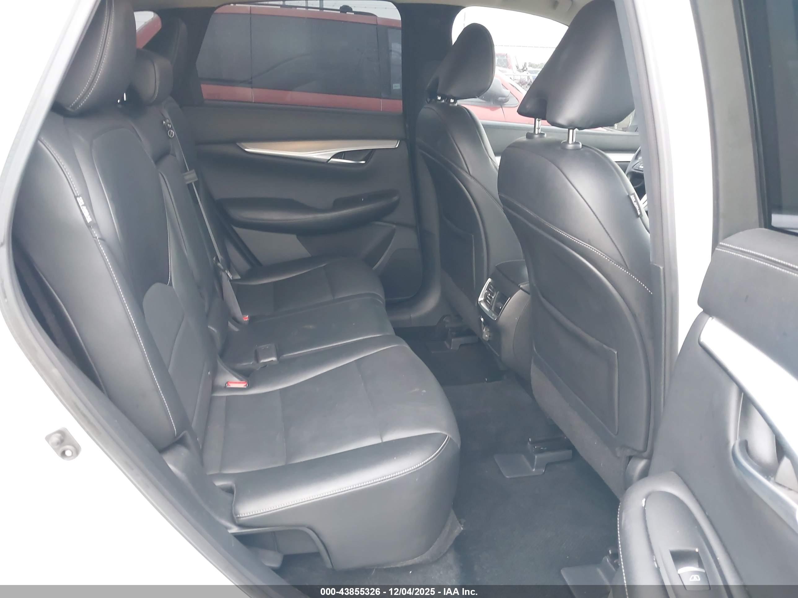 INFINITI QX50 image 8