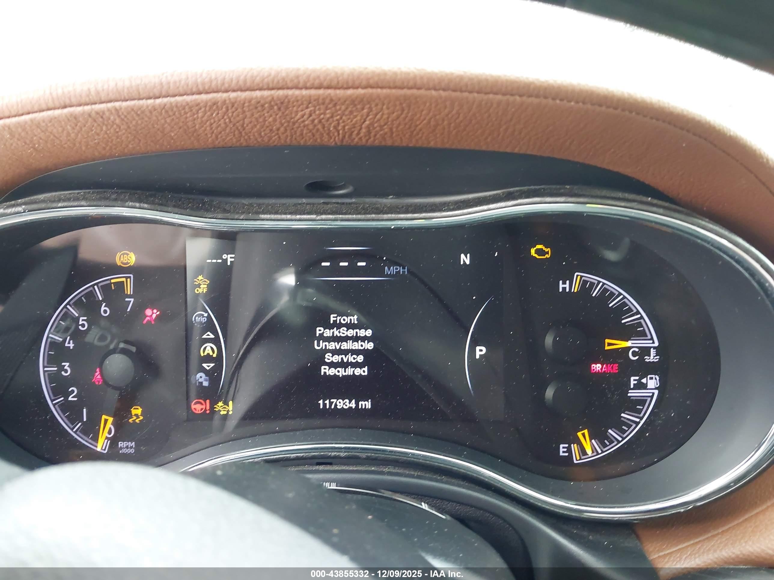 JEEP GRAND image 7