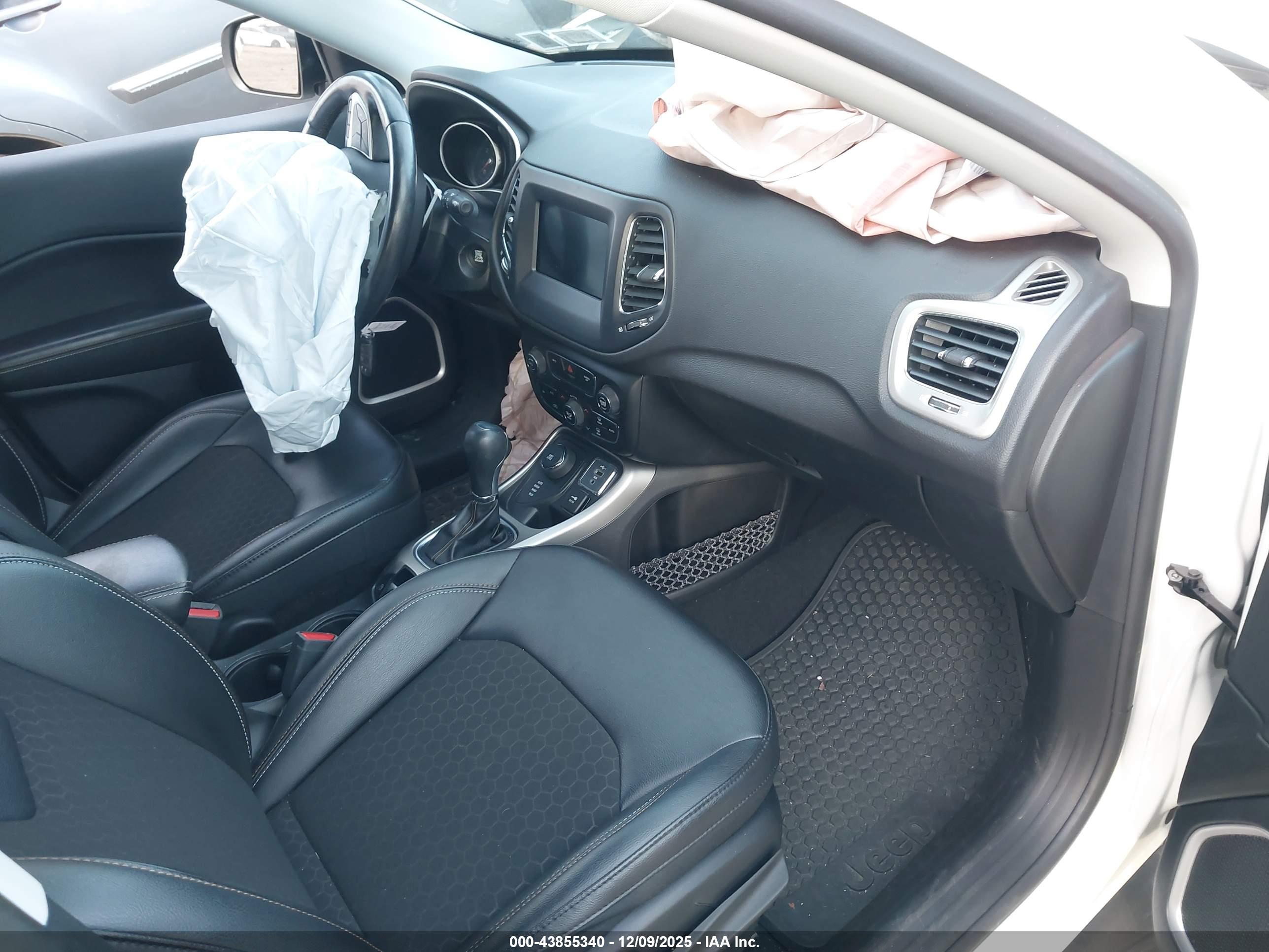 JEEP COMPASS image 5