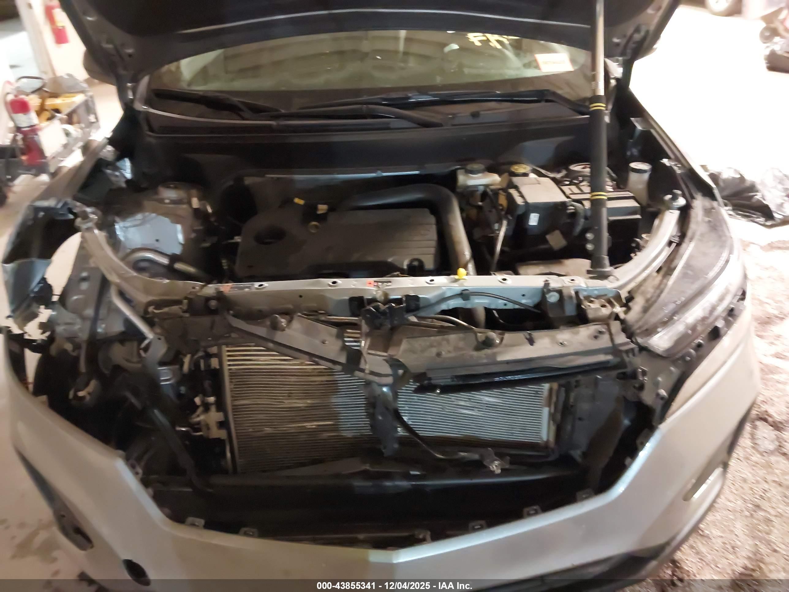 CHEVROLET EQUINOX image 10