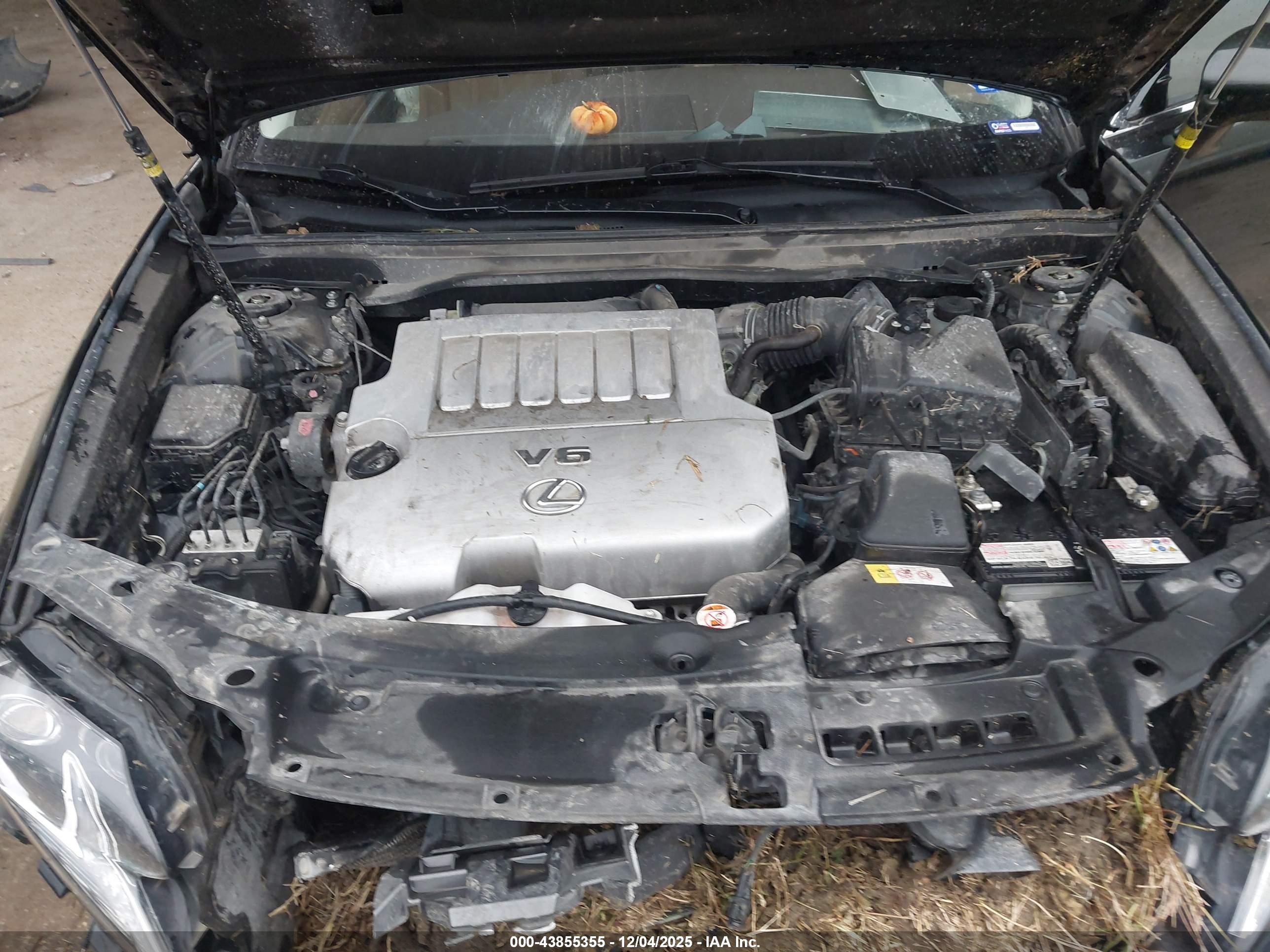 LEXUS ES image 10
