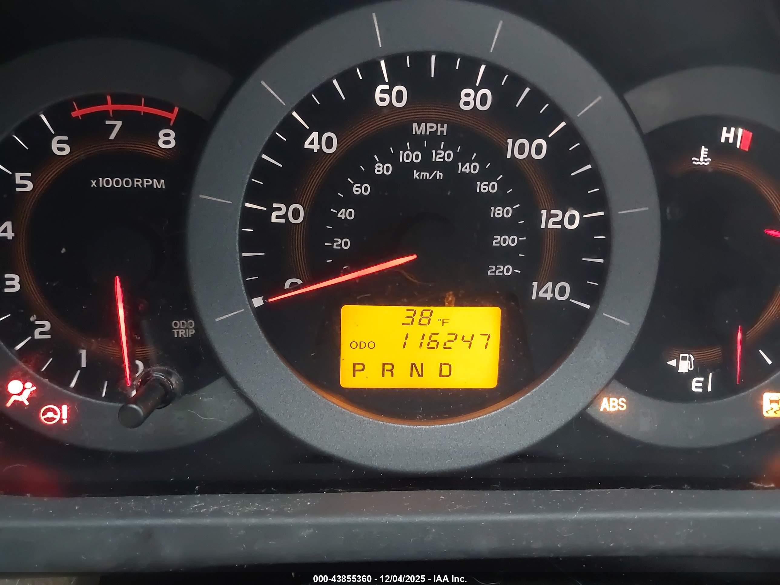 TOYOTA RAV4 image 7