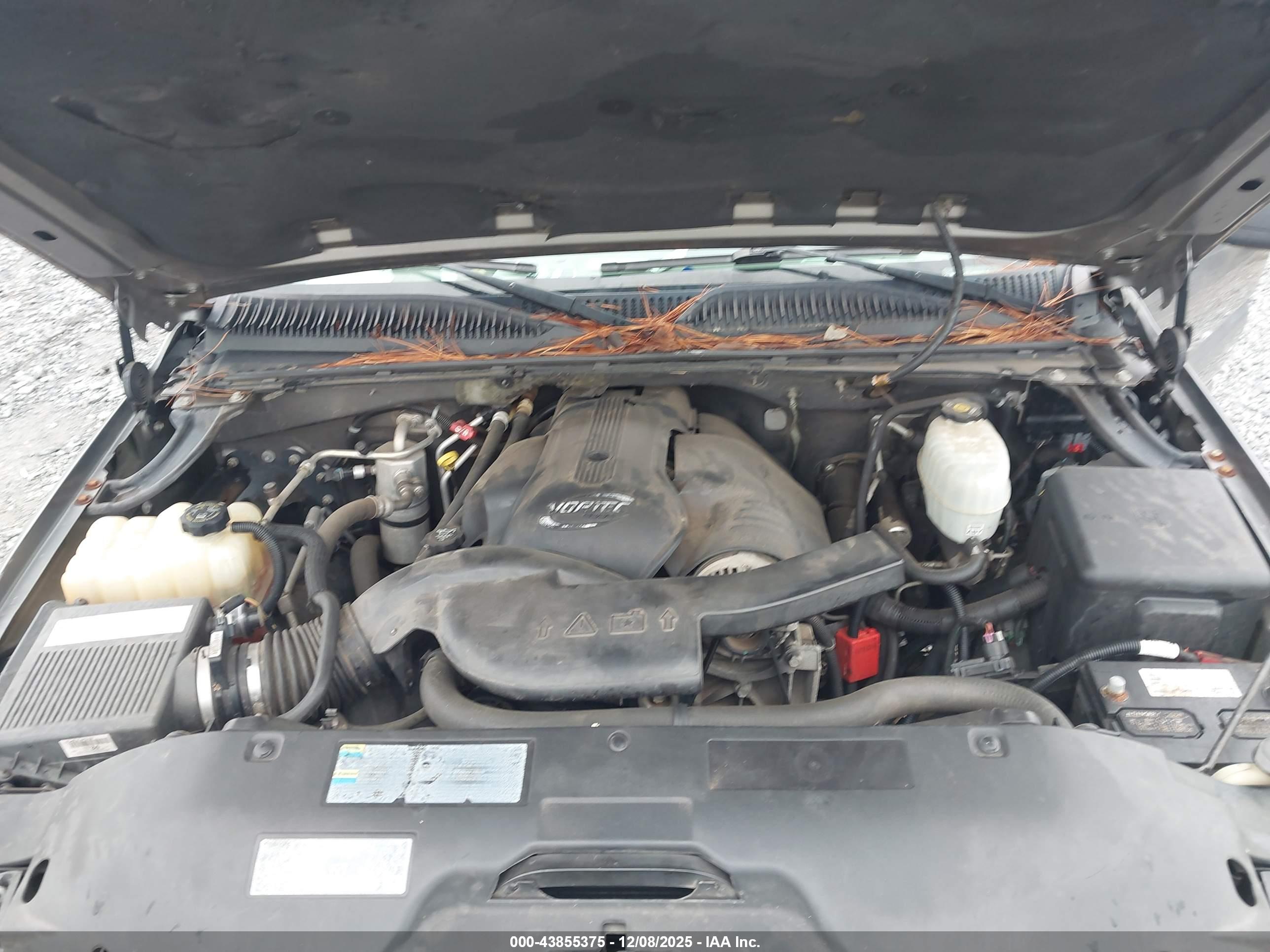 GMC YUKON image 10