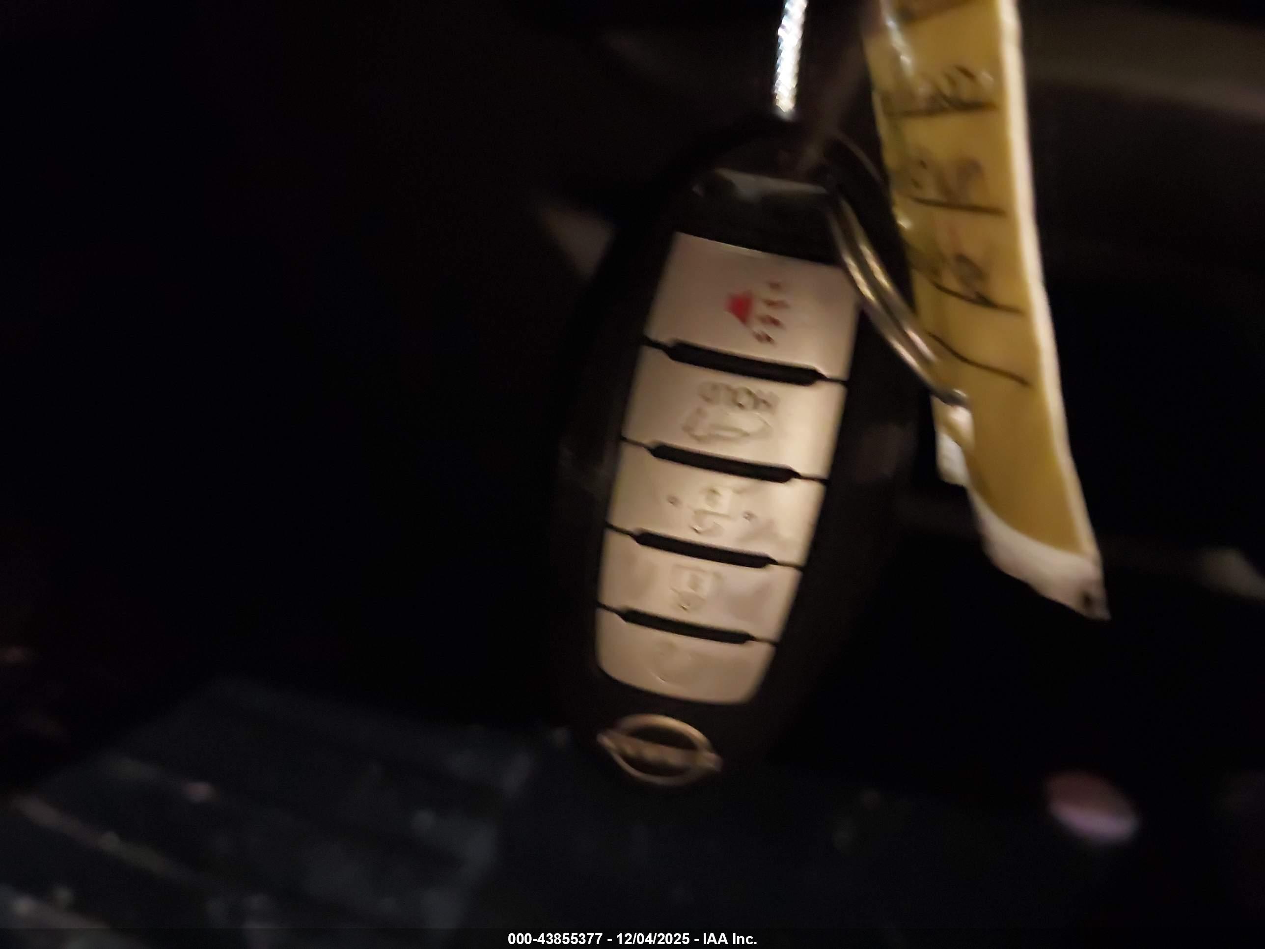 NISSAN MURANO image 11