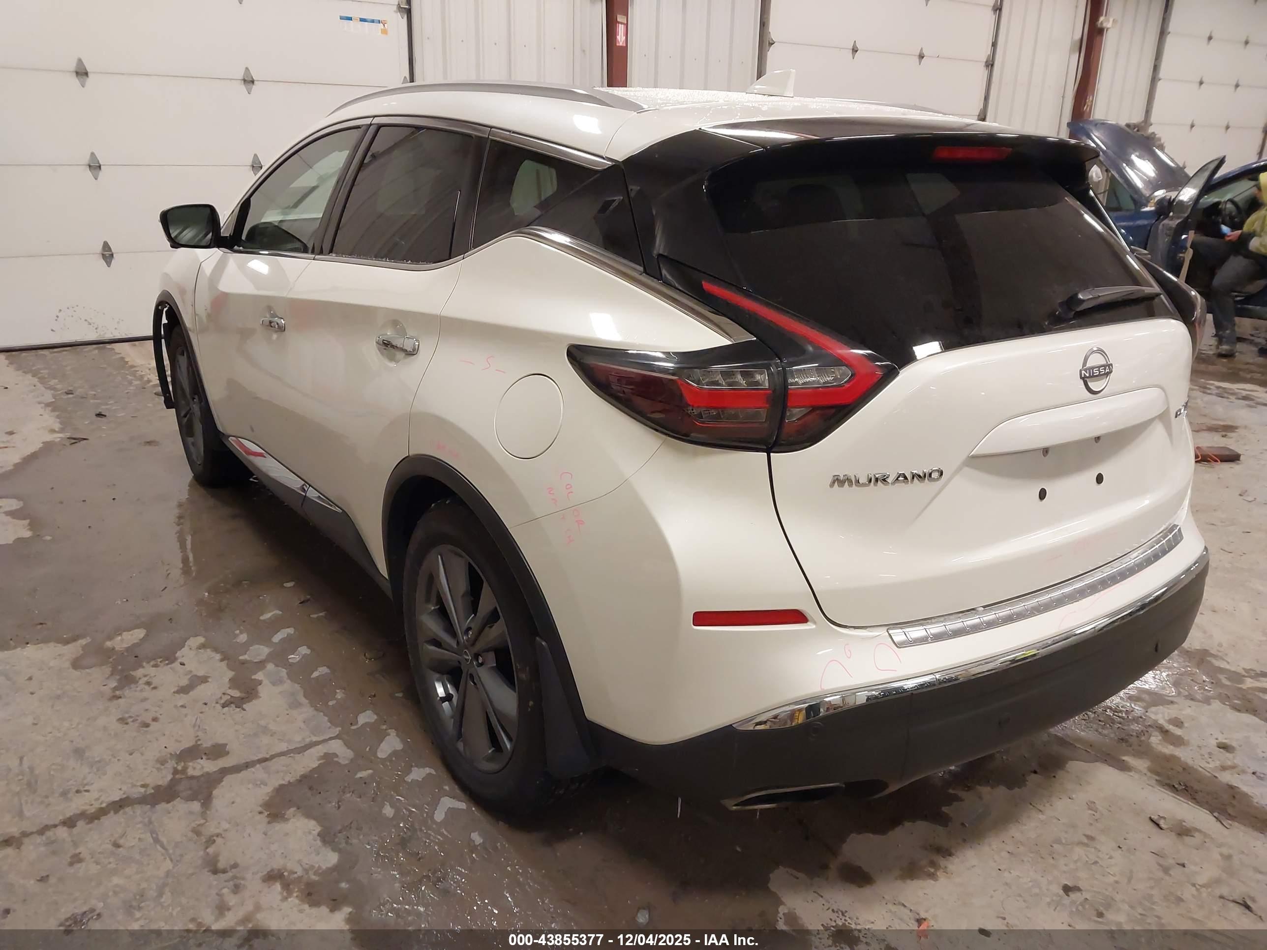 NISSAN MURANO image 3