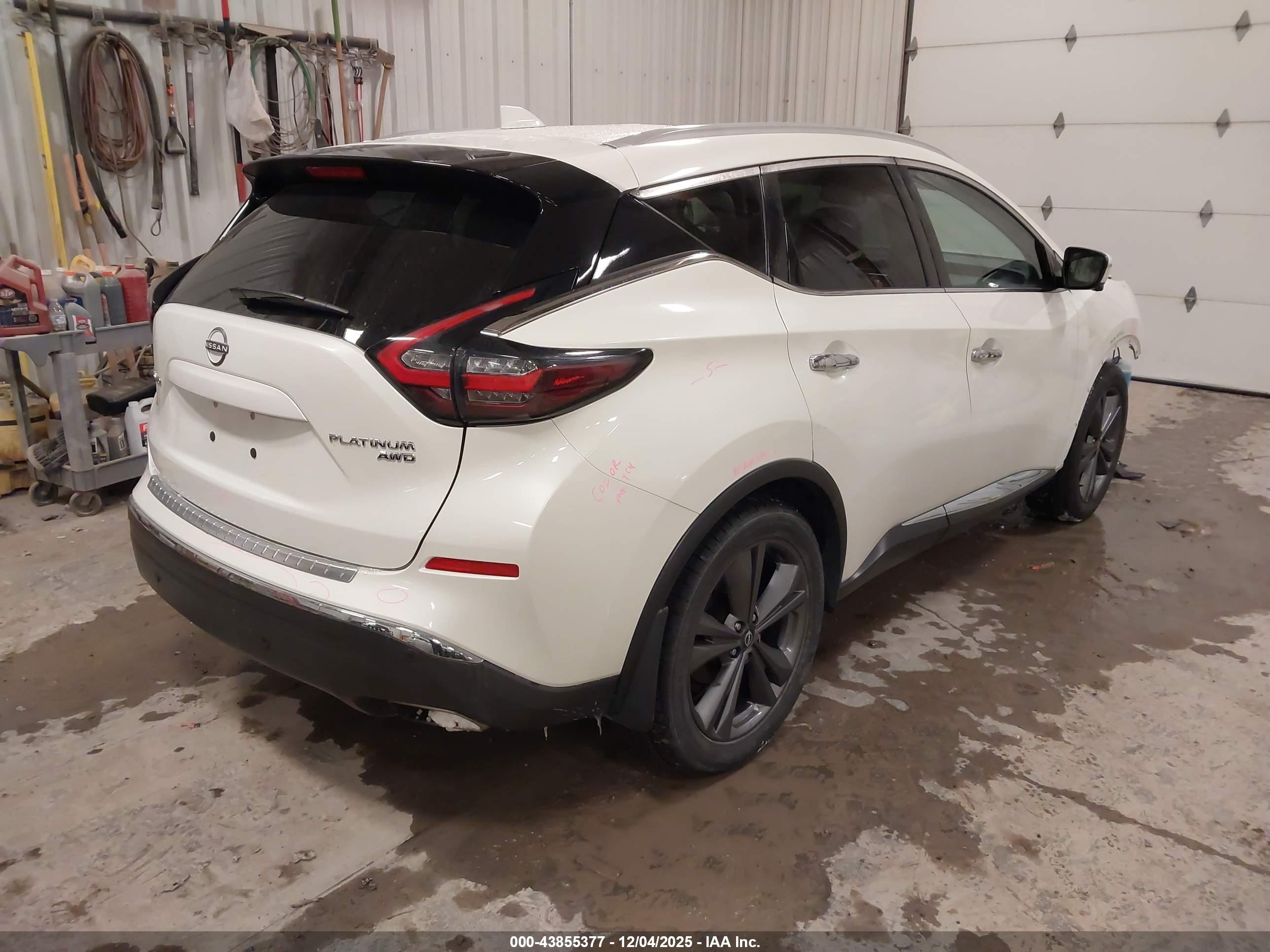NISSAN MURANO image 4