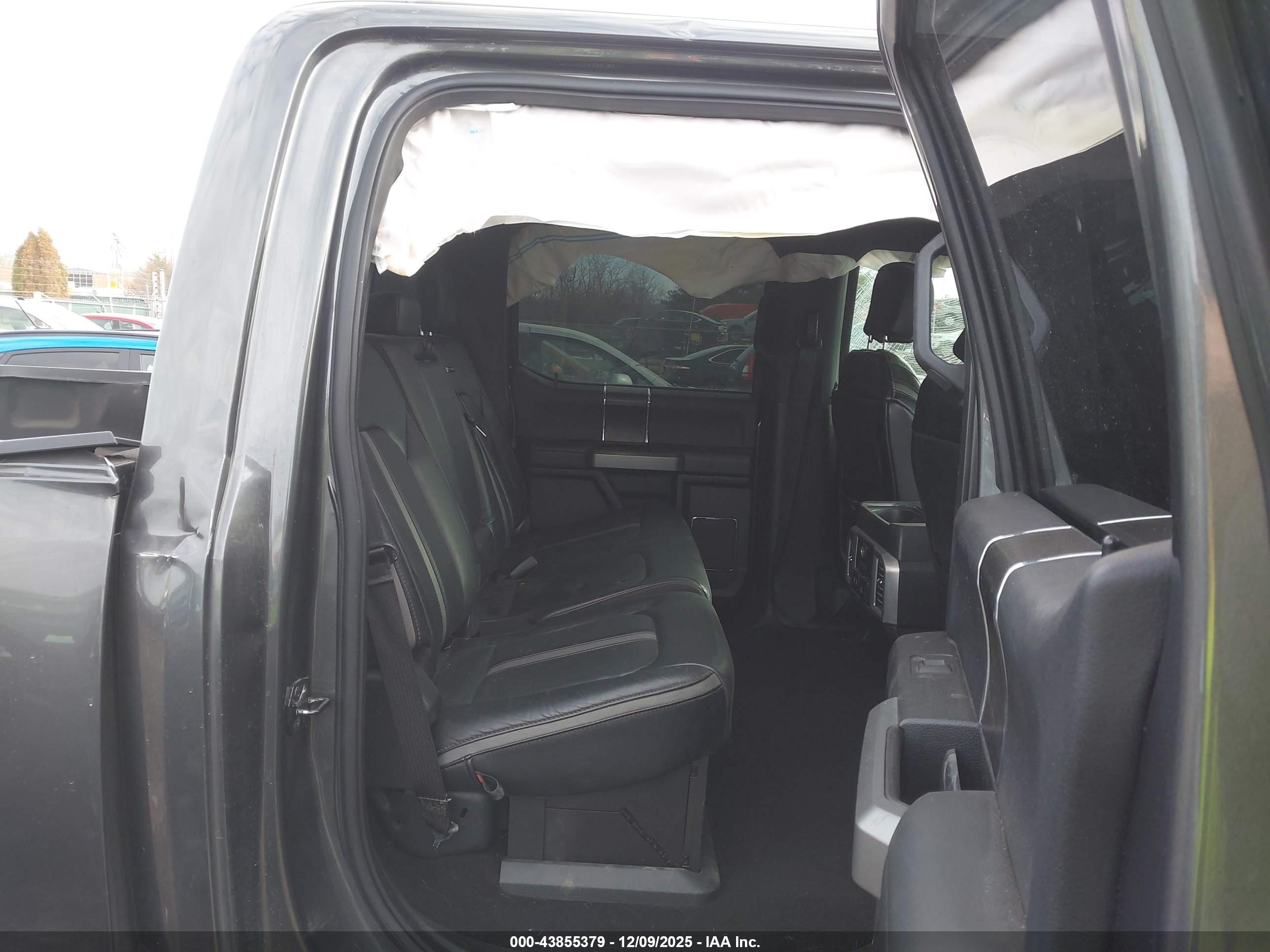 FORD F-250 image 8