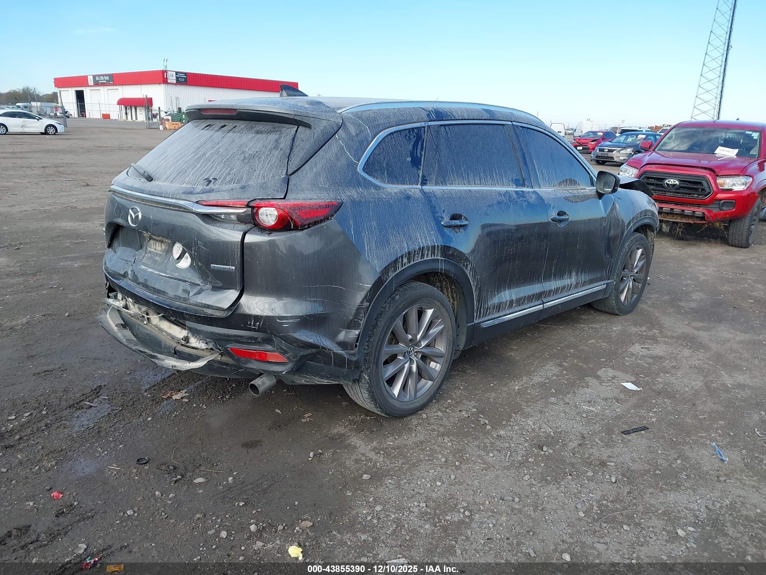 MAZDA CX-9 image 4