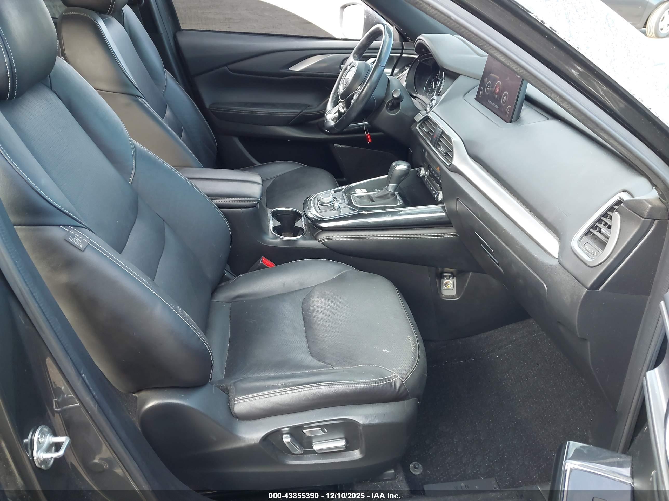 MAZDA CX-9 image 5