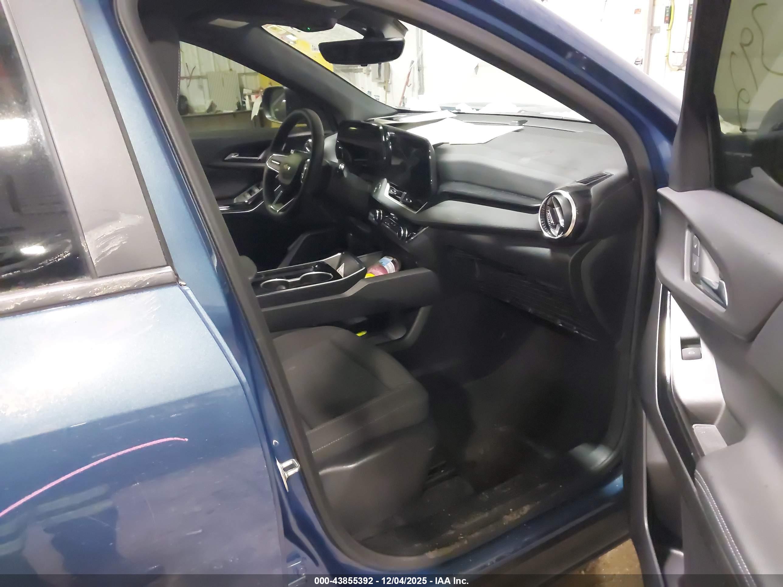 CHEVROLET EQUINOX image 5