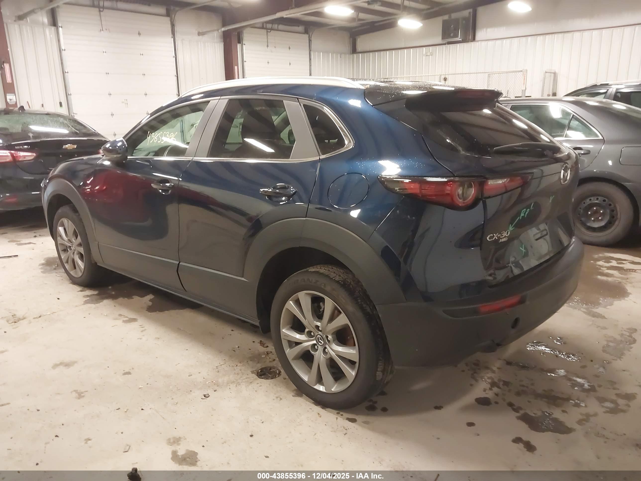 MAZDA CX-30 image 3