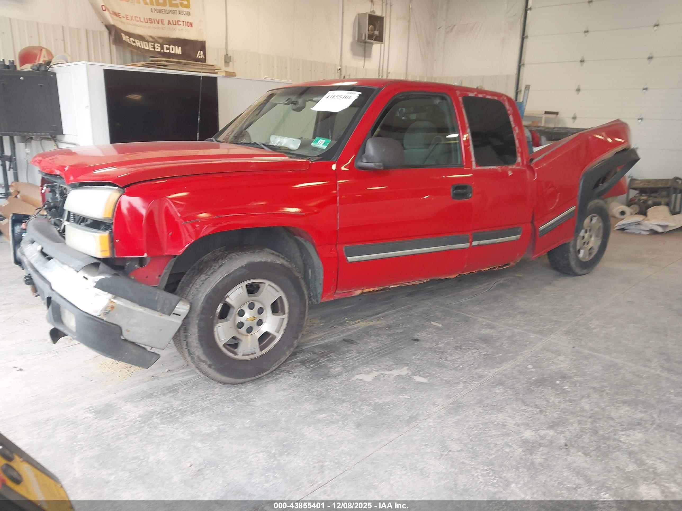 CHEVROLET SILVERADO image 2