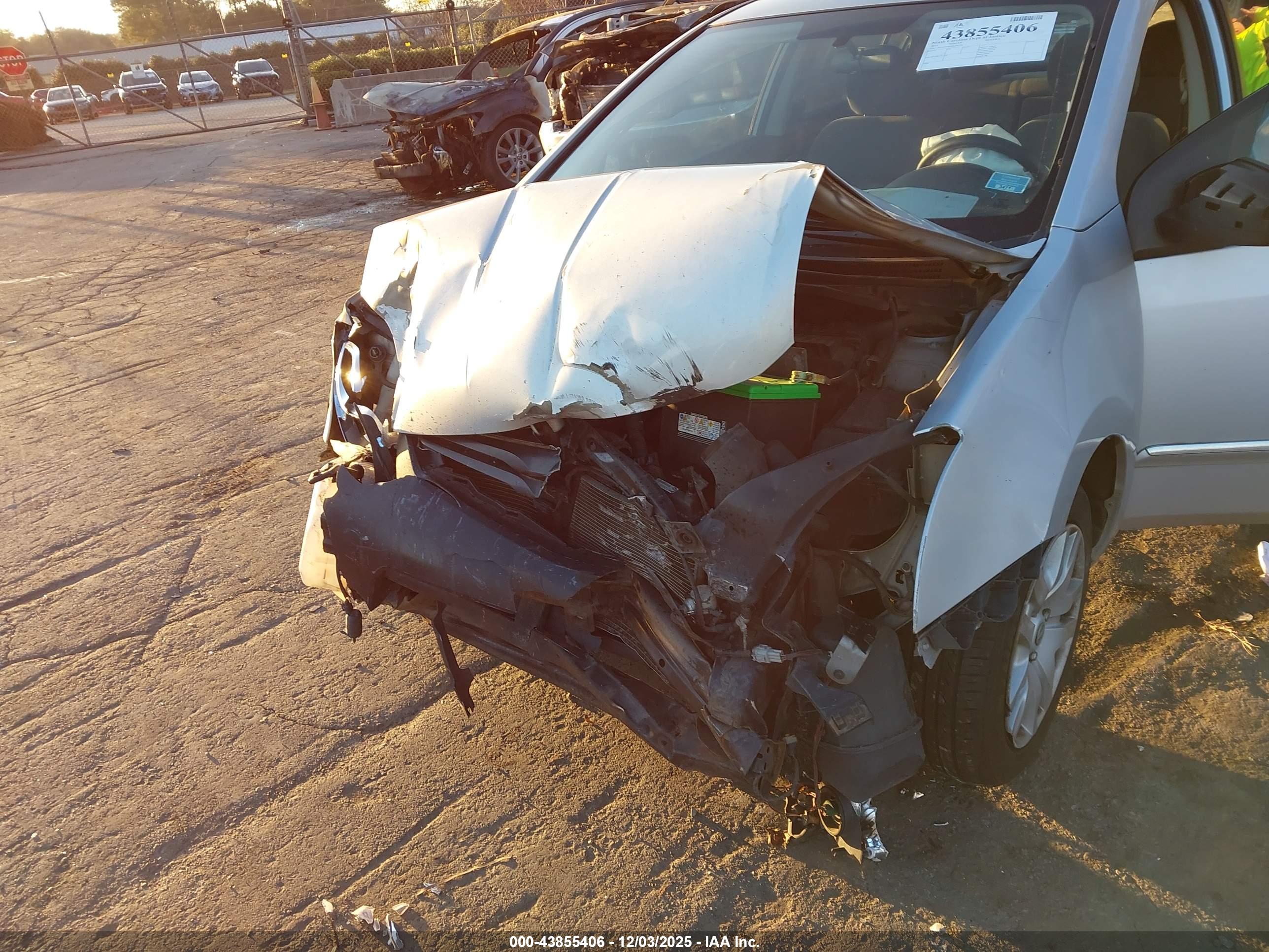 NISSAN SENTRA image 6