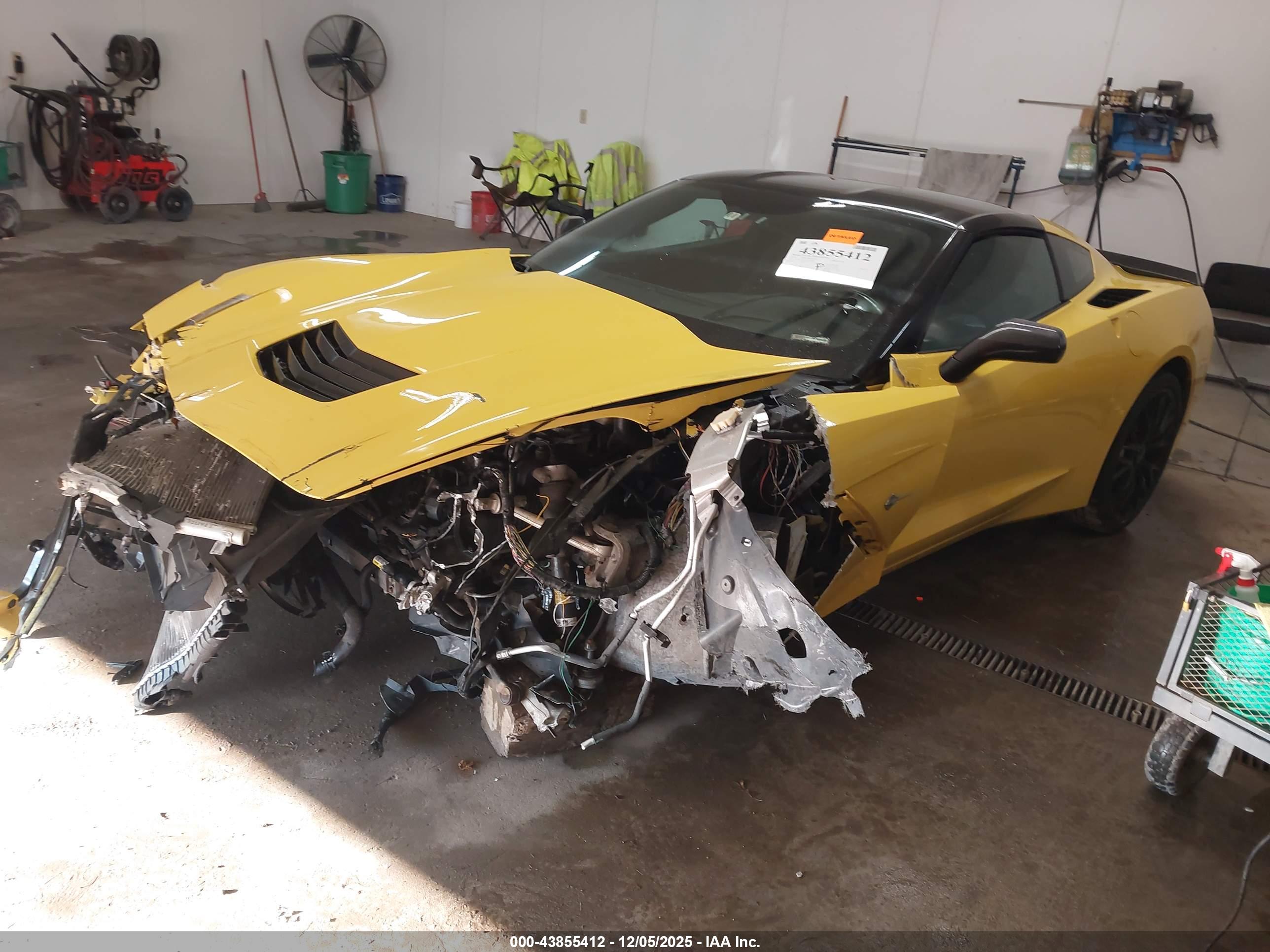 CHEVROLET CORVETTE image 2