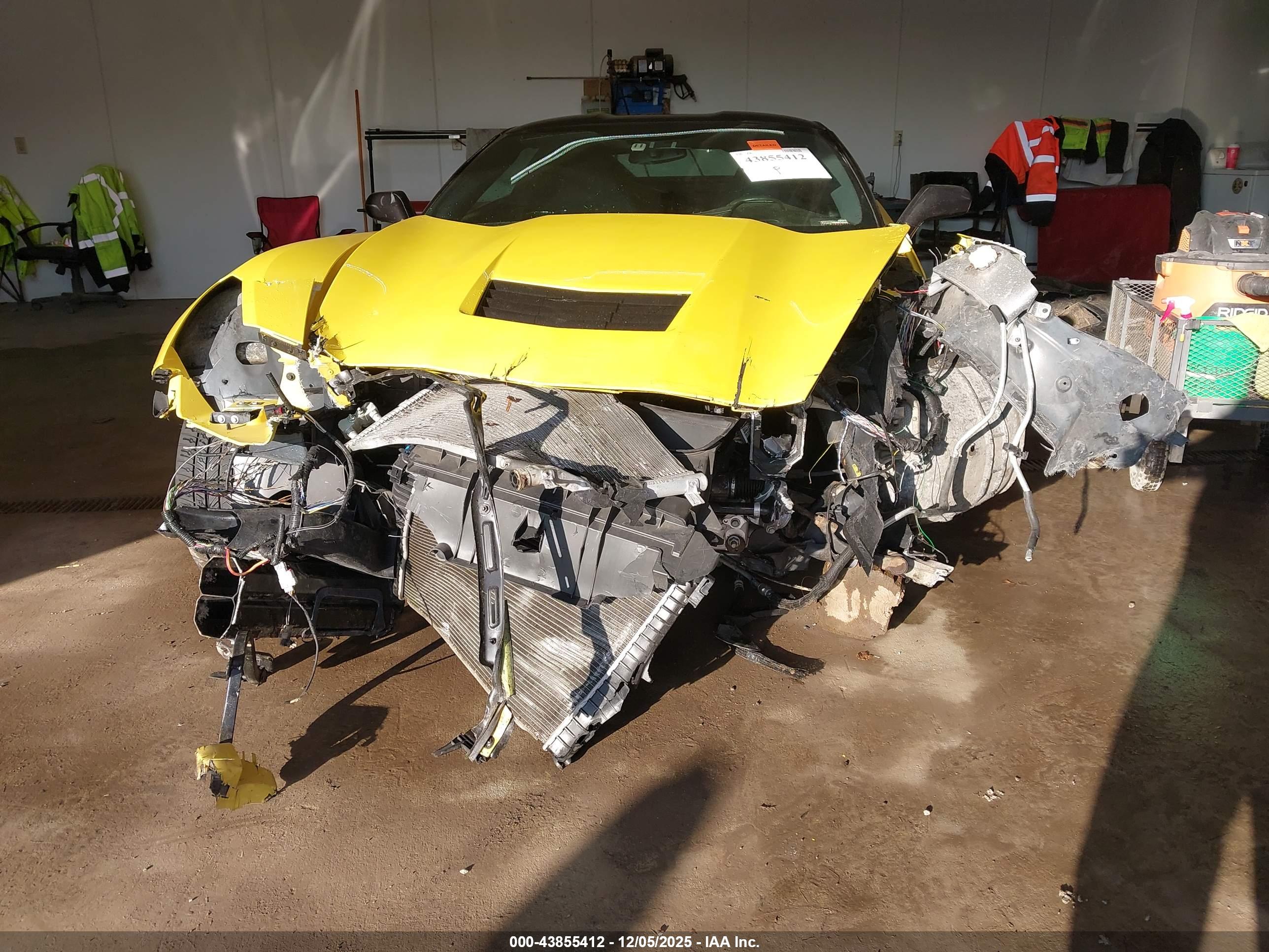 CHEVROLET CORVETTE image 6