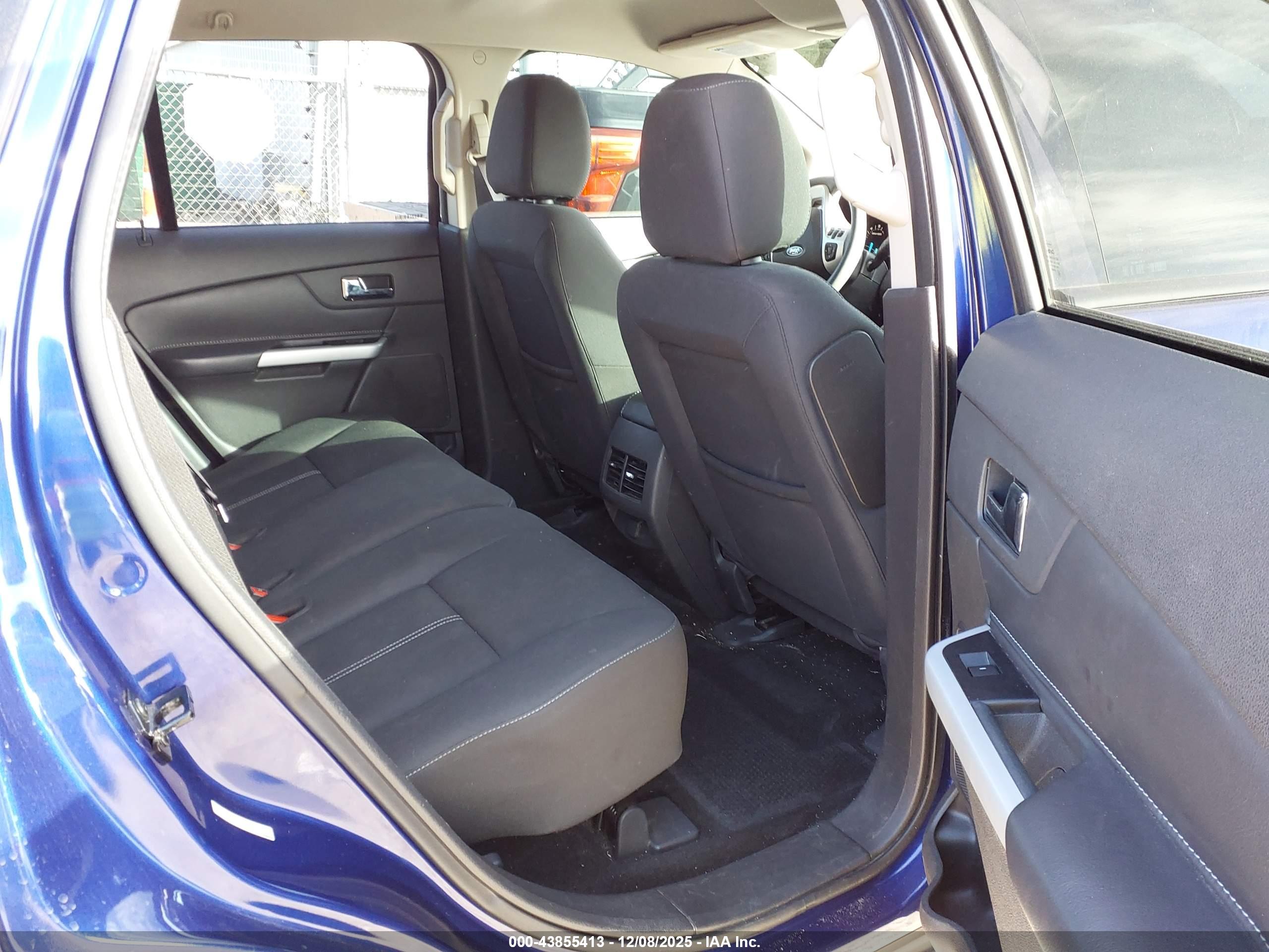 FORD EDGE image 8